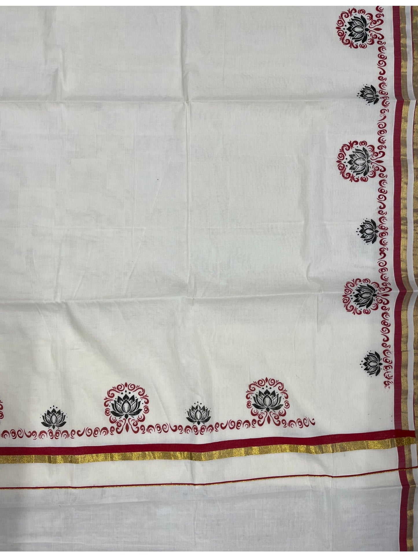 Southloom Kerala Cotton Saree with With Red &Black Floral Digital Prints Borders