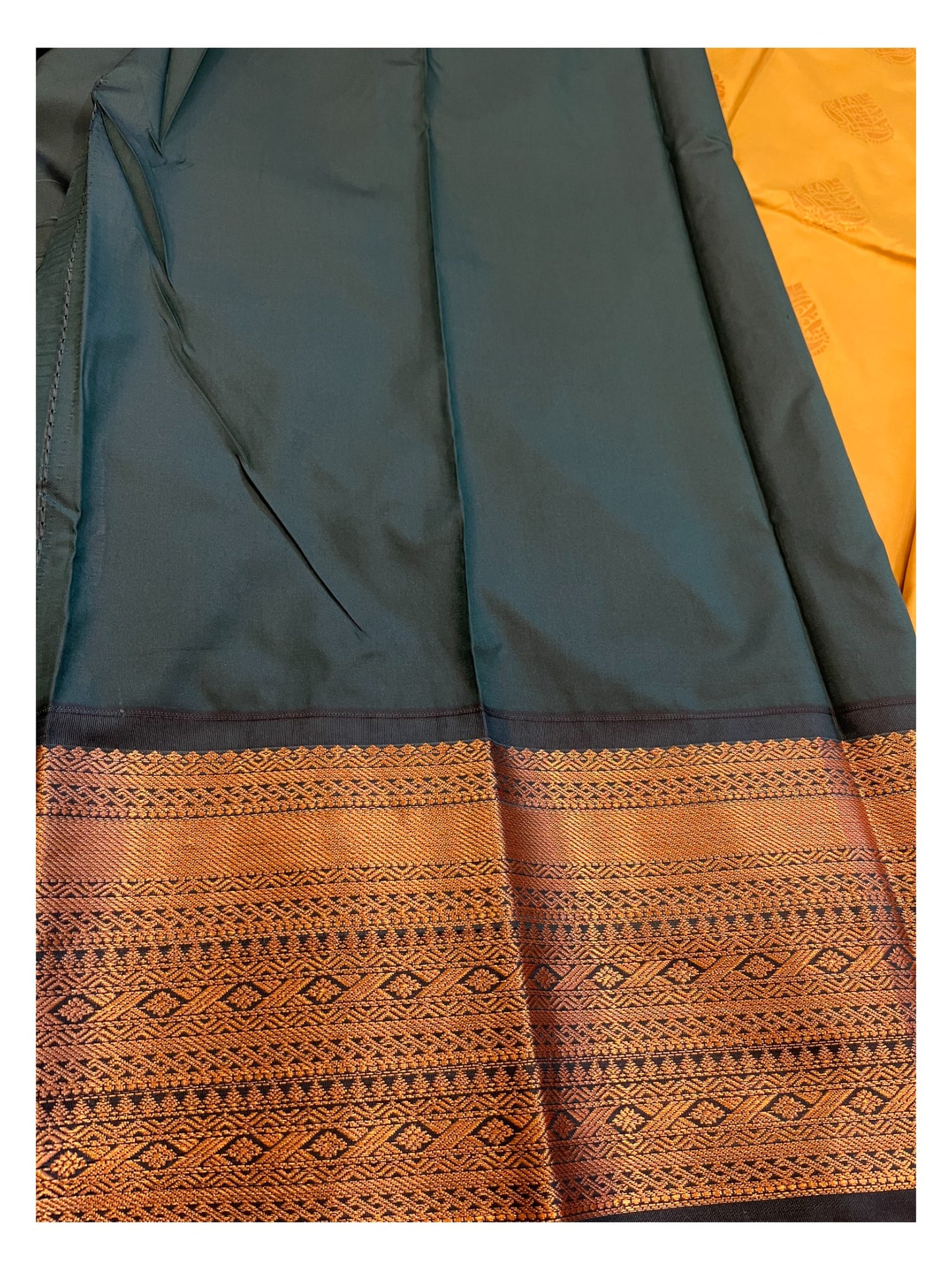 Southloom Banarasi Semi Silk Saree with Woven Work on Body (Yellow)