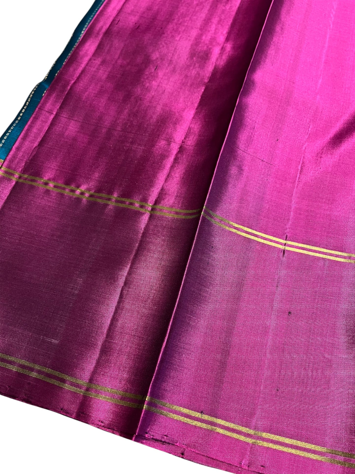 Southloom Pure Handloom Kanchipuram Silk Saree with Butta Work (Blue & Magenta)