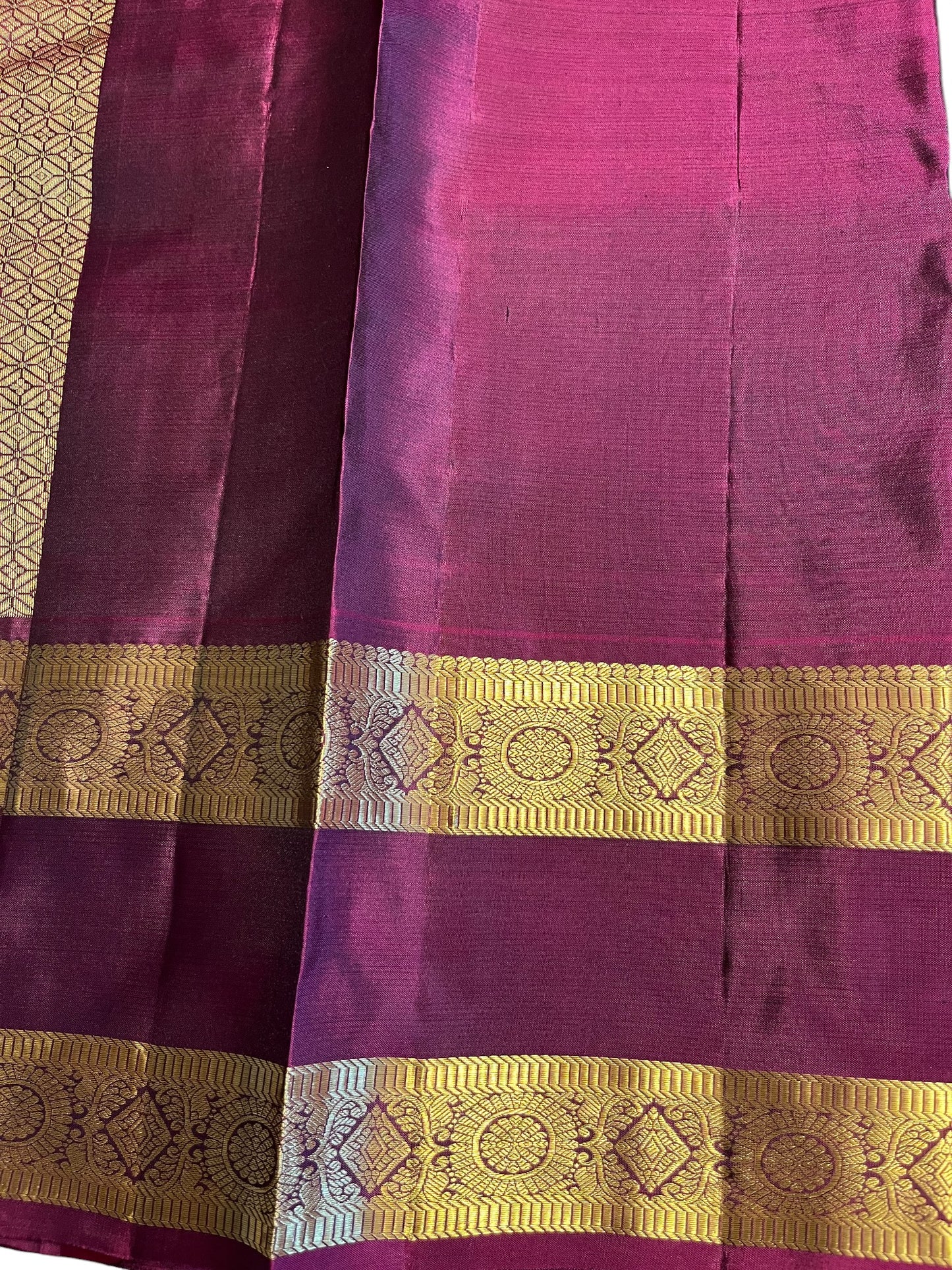 Southloom Pure Handloom Bridal Kanchipuram Silk Saree with Korvai Work (Green &Maroon)
