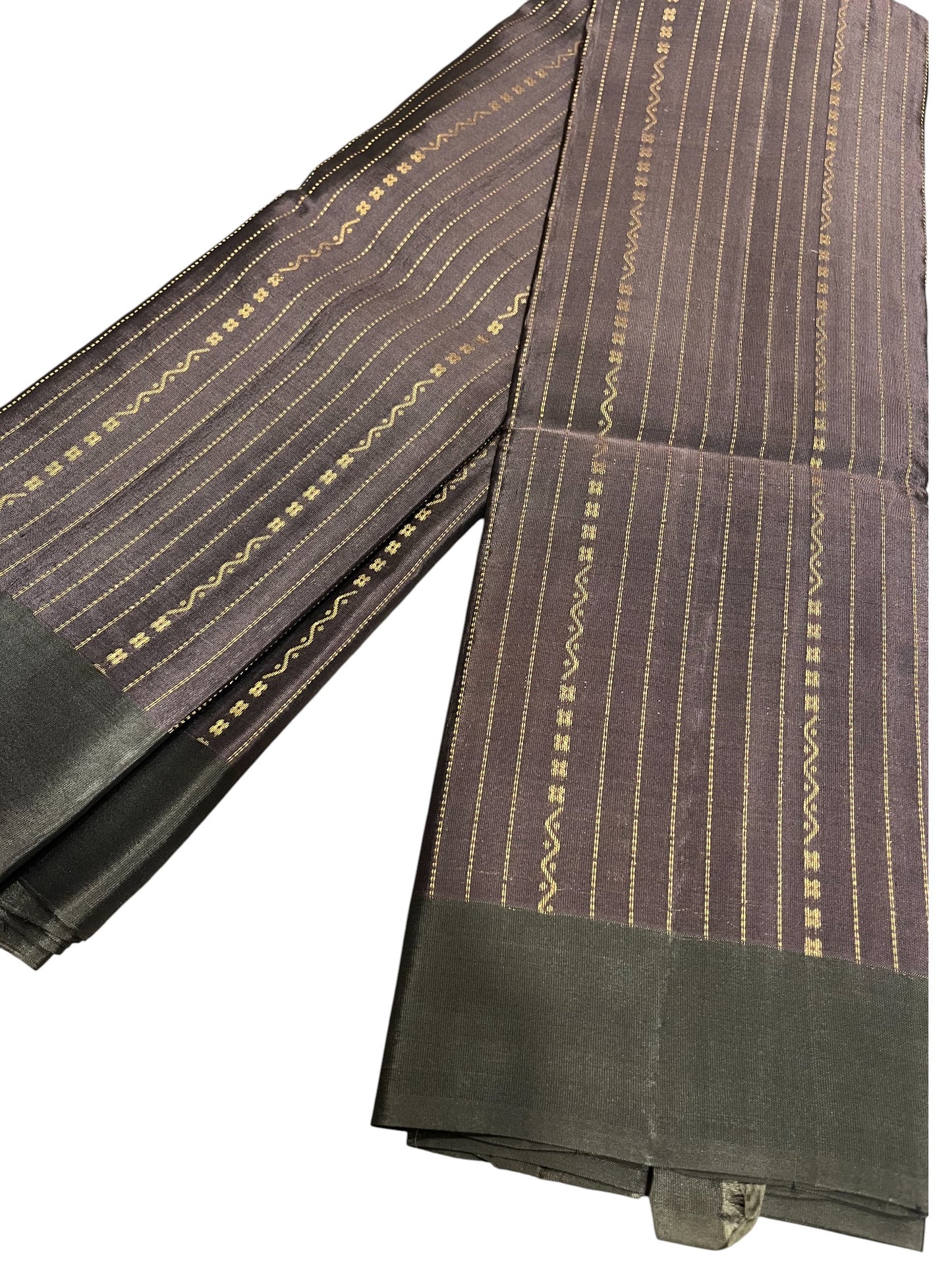 Southloom Pure Handloom Kanchipuram Silk Saree with Butta Work