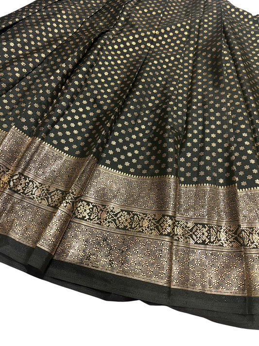 Southloom Semi Stitched Dhavani Set with Pavada and Green Blouse Piece