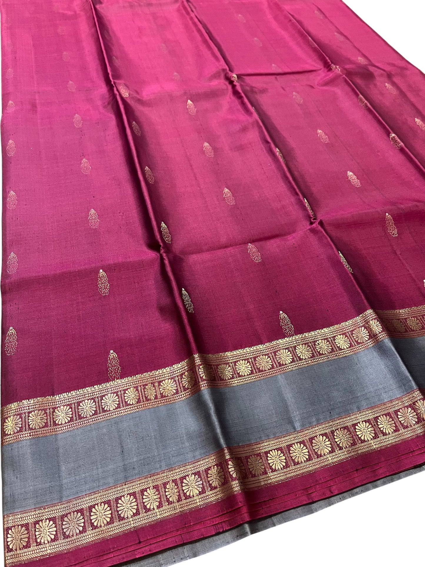 Southloom Pure Handloom Bridal Kanchipuram Silk Saree with Korvai Work(Maroon & Gray)