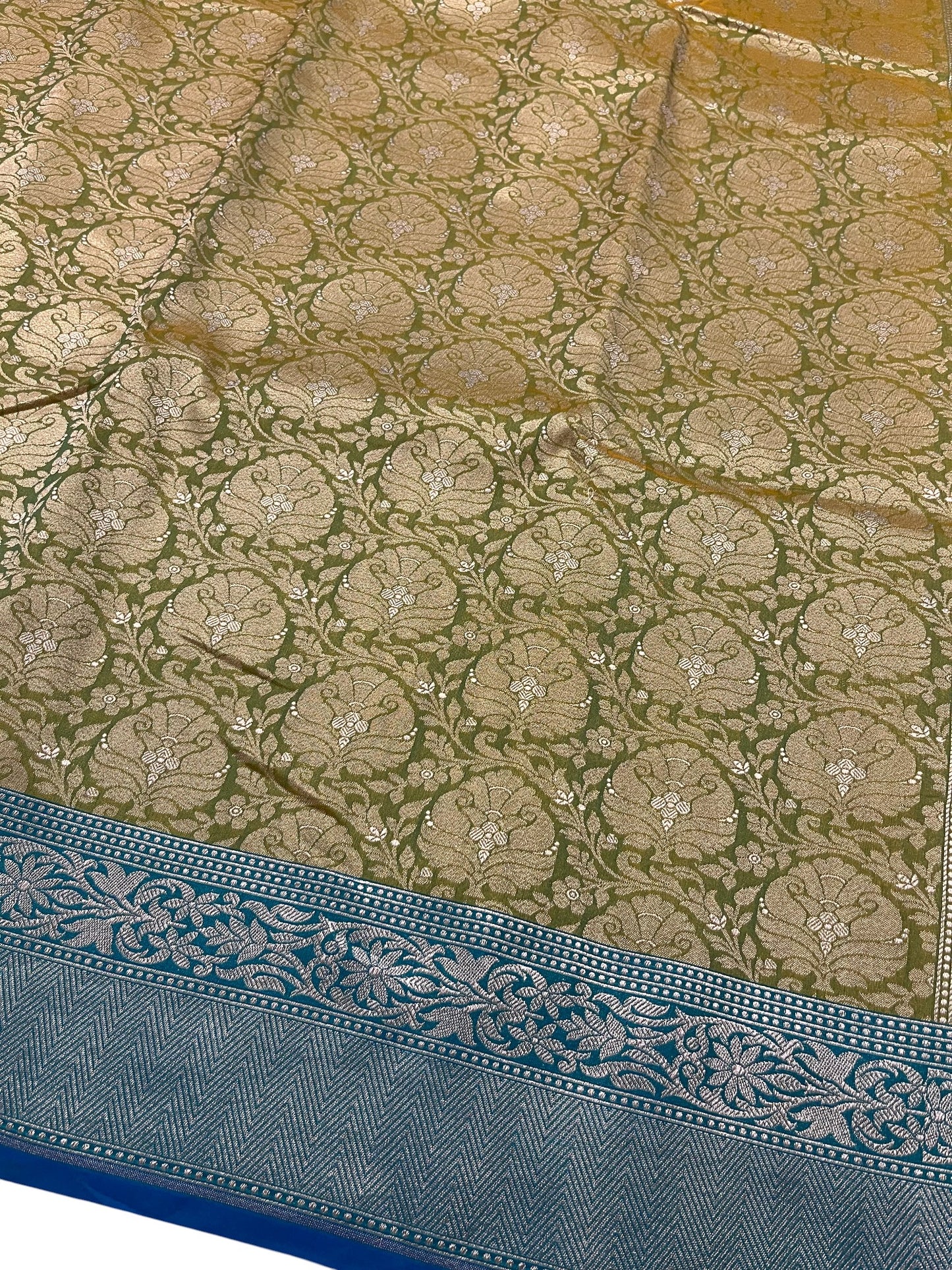 Southloom Pure Banarasi Silk Saree with Woven Work on Body and Borders