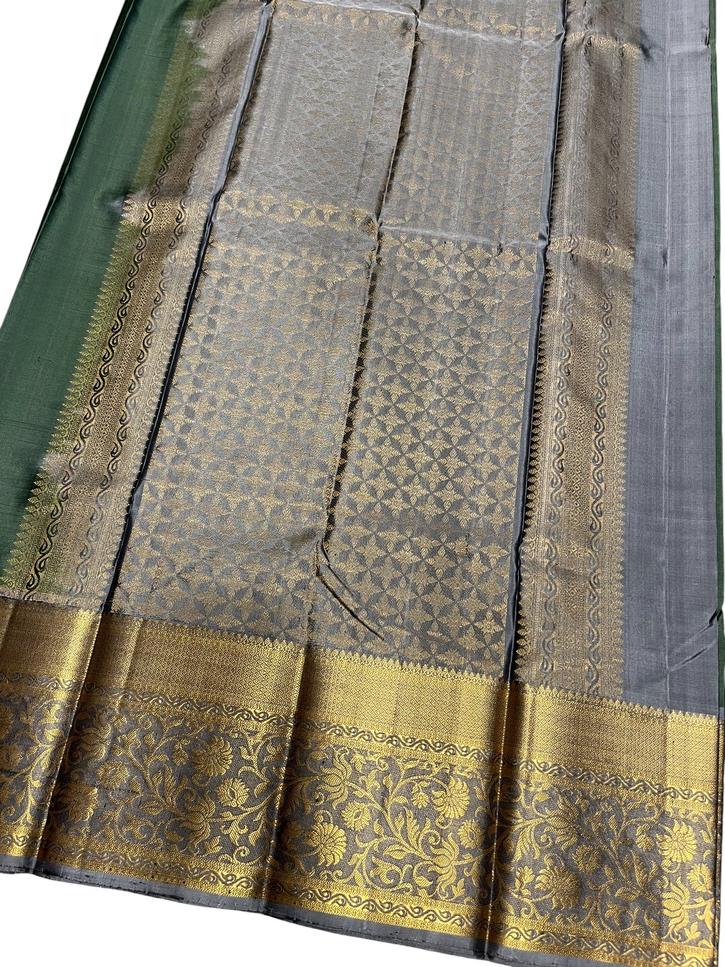 Southloom Premium Bridal Handloom Kanchipuram Silk Saree With Korvai Works (Green & Gray)