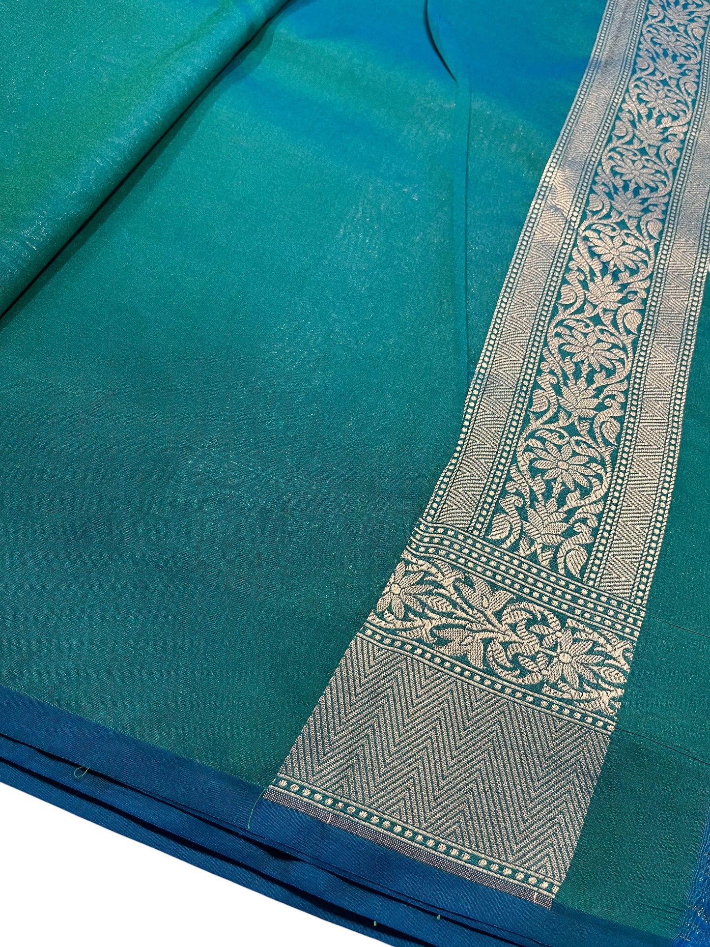 Southloom Pure Banarasi Silk Saree with Woven Work on Body and Borders