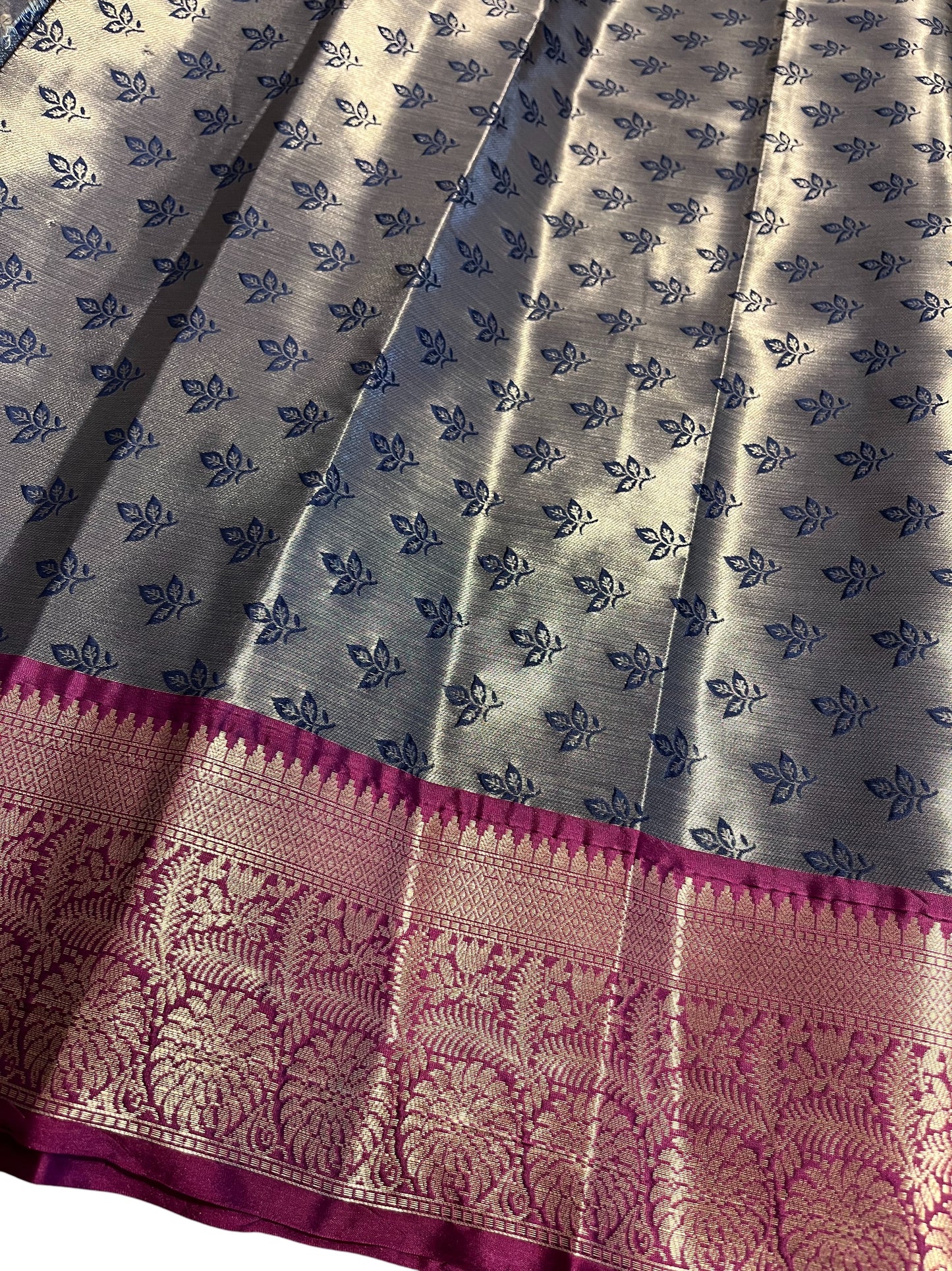 Southloom Tissue Silk Saree with Woven Work on Body and Borders (Blue & Magenta)