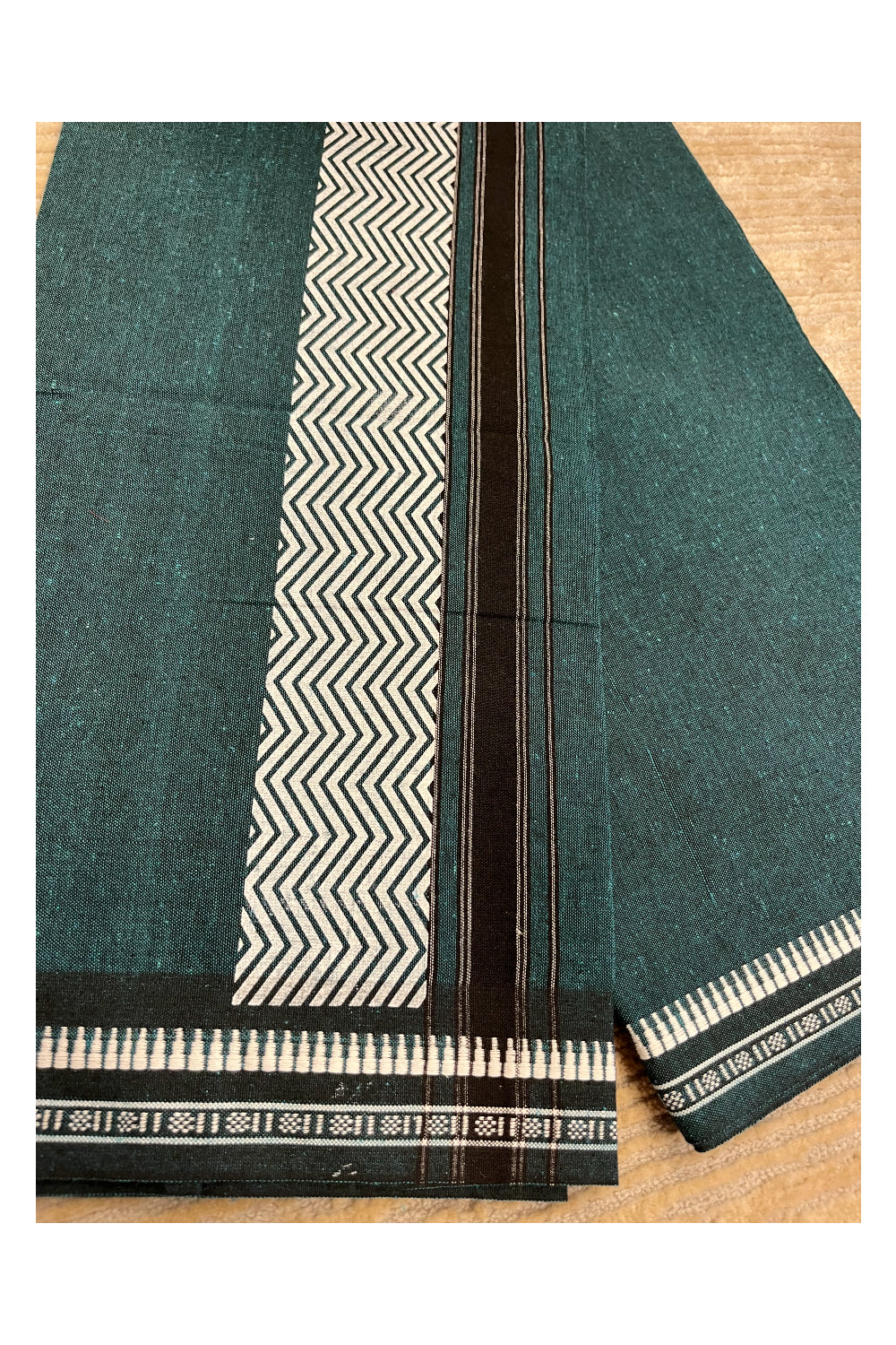 Southloom Green Printed Single Mundu / Otta Mundu / Lungi (South Indian Kerala Dhoti)