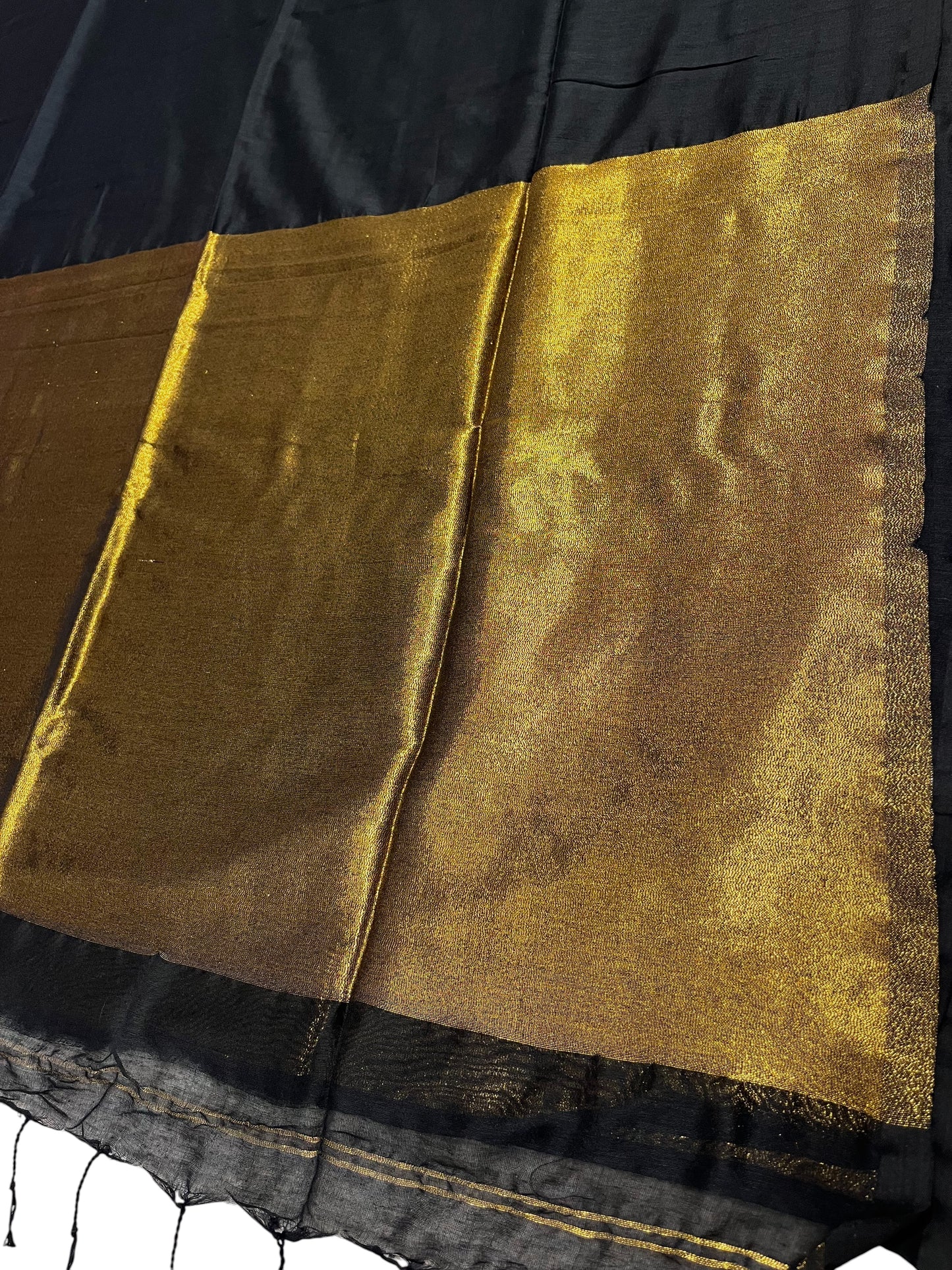 Southloom Mul Cotton 120 x 120 Soft Fabric Saree in Black Colour