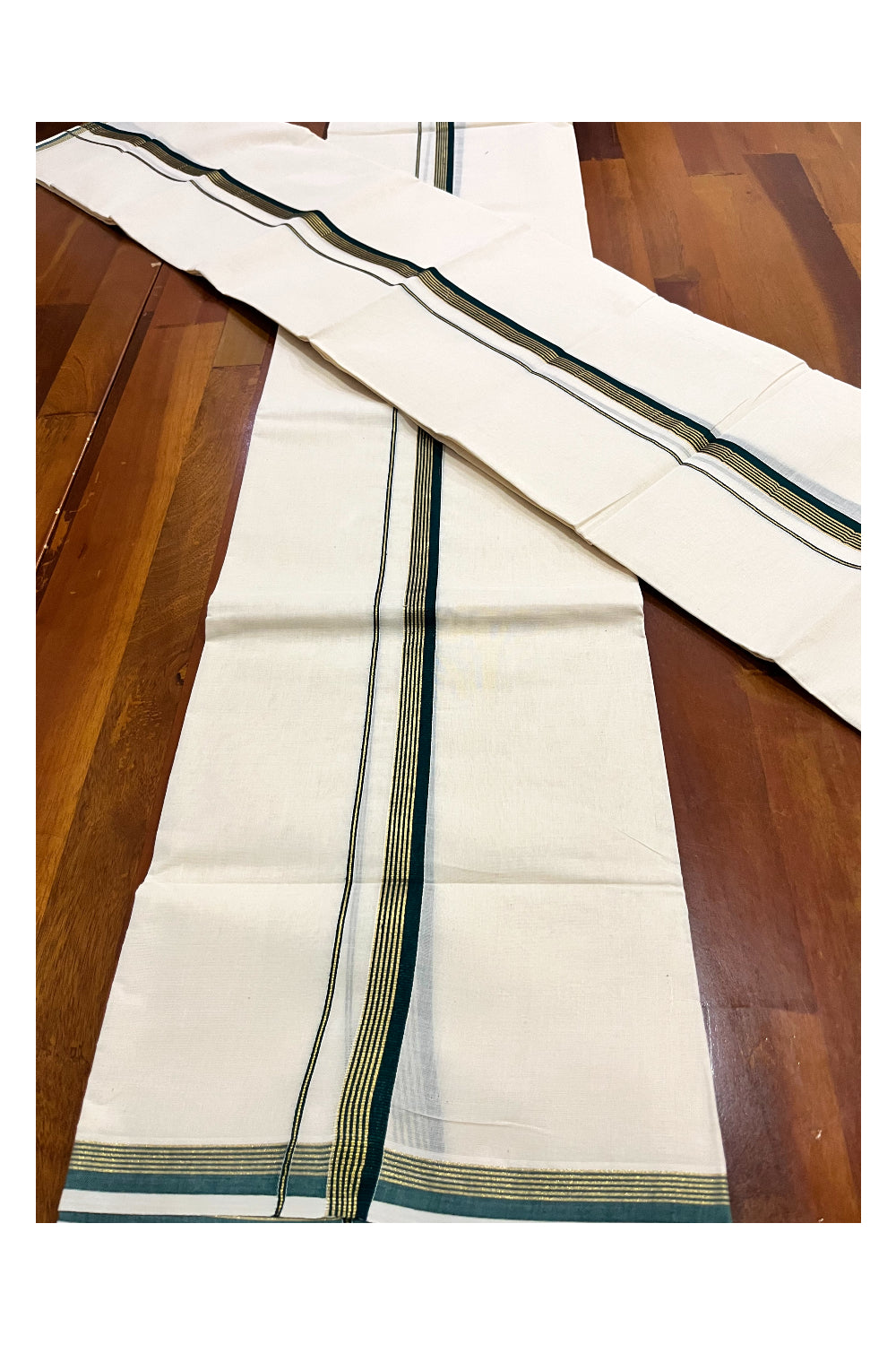 Kerala Pure Cotton Set Mundu Single (Mundum Neriyathum) with Dark Green and Kasavu Border