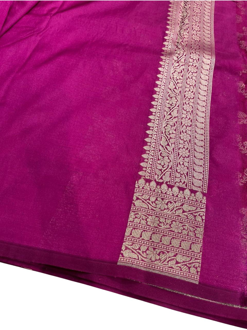 Southloom Pure Banarasi Silk Saree with Woven Work on Body and Borders (Purple)