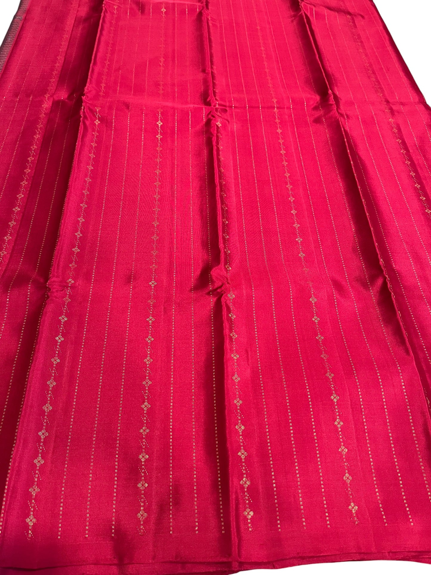 Southloom Premium Handloom Bridal Kanchipuram Silk Saree with Korvai Work (Magenta & Blue)
