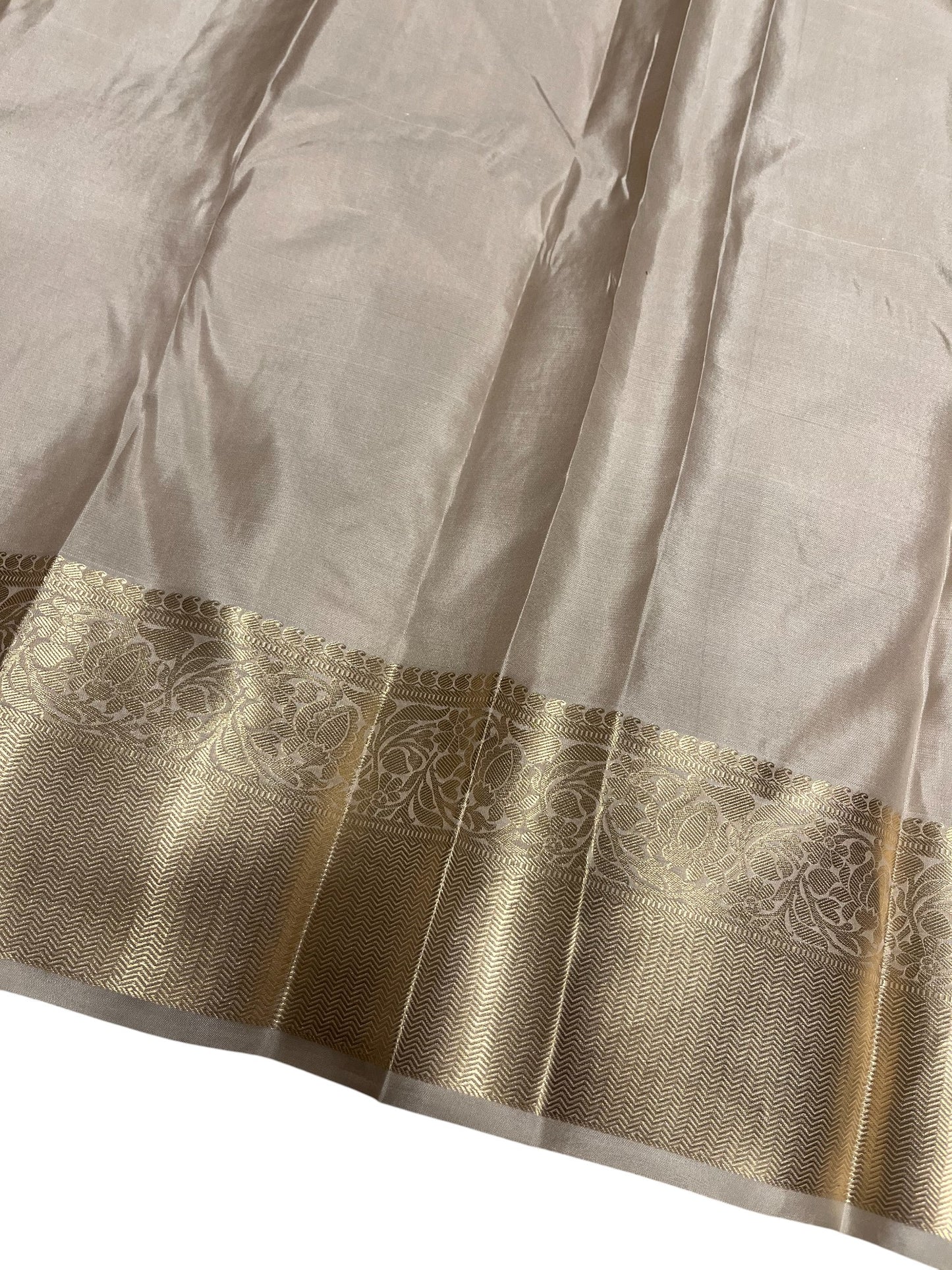Southloom Pure Handloom Bridal Kanchipuram Silk Saree with Korvai Work (Beige)