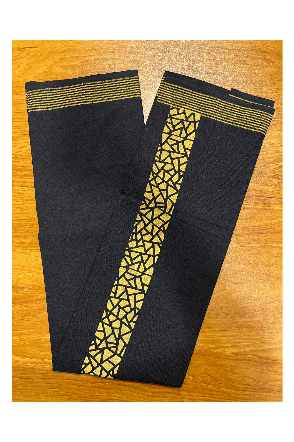 Southloom Black Printed Single Mundu / Otta Mundu / Lungi (South Indian Kerala Dhoti)