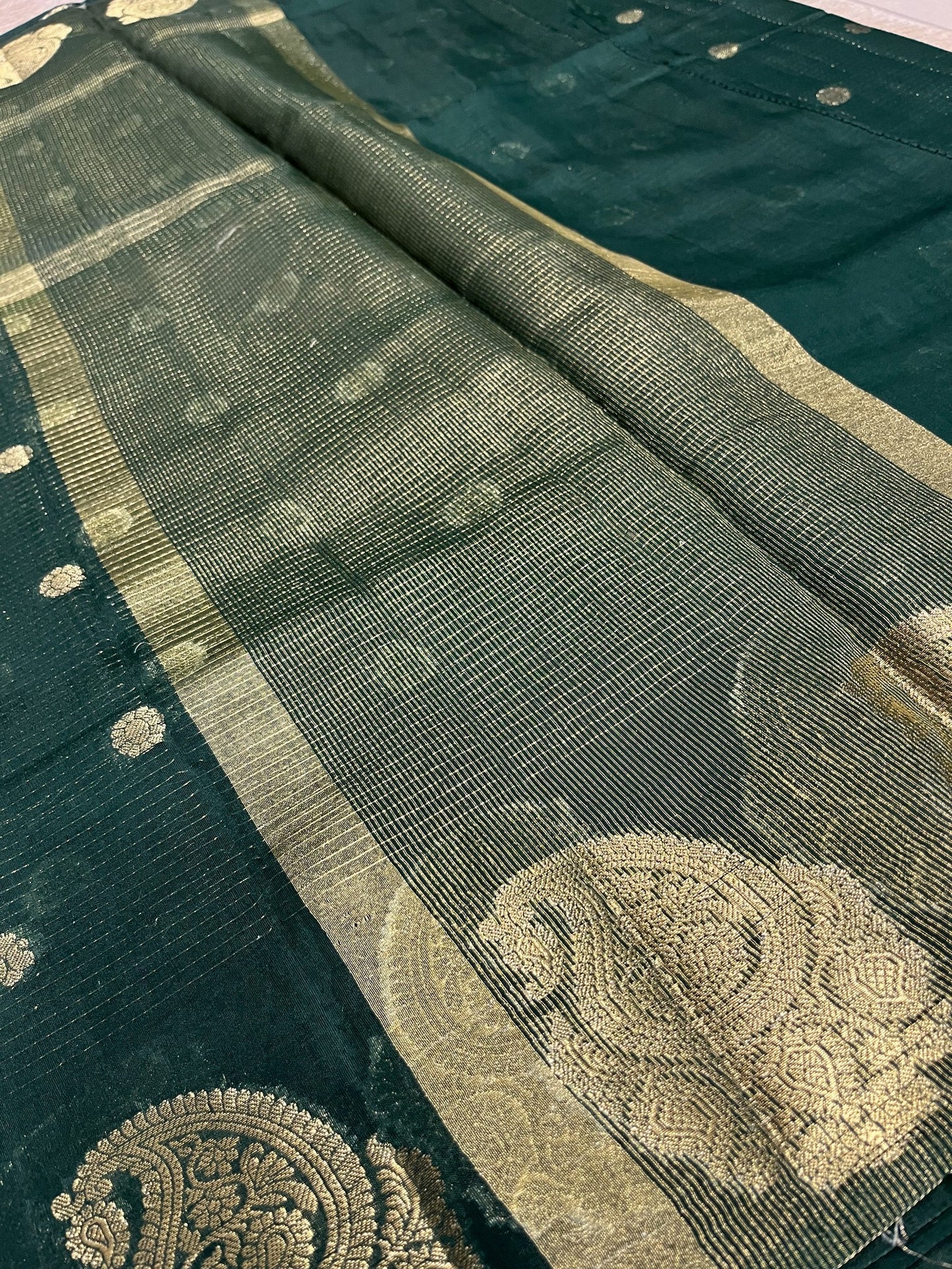 Southloom Georgete Banarasi Silk Saree with Woven Work on Body and Borders