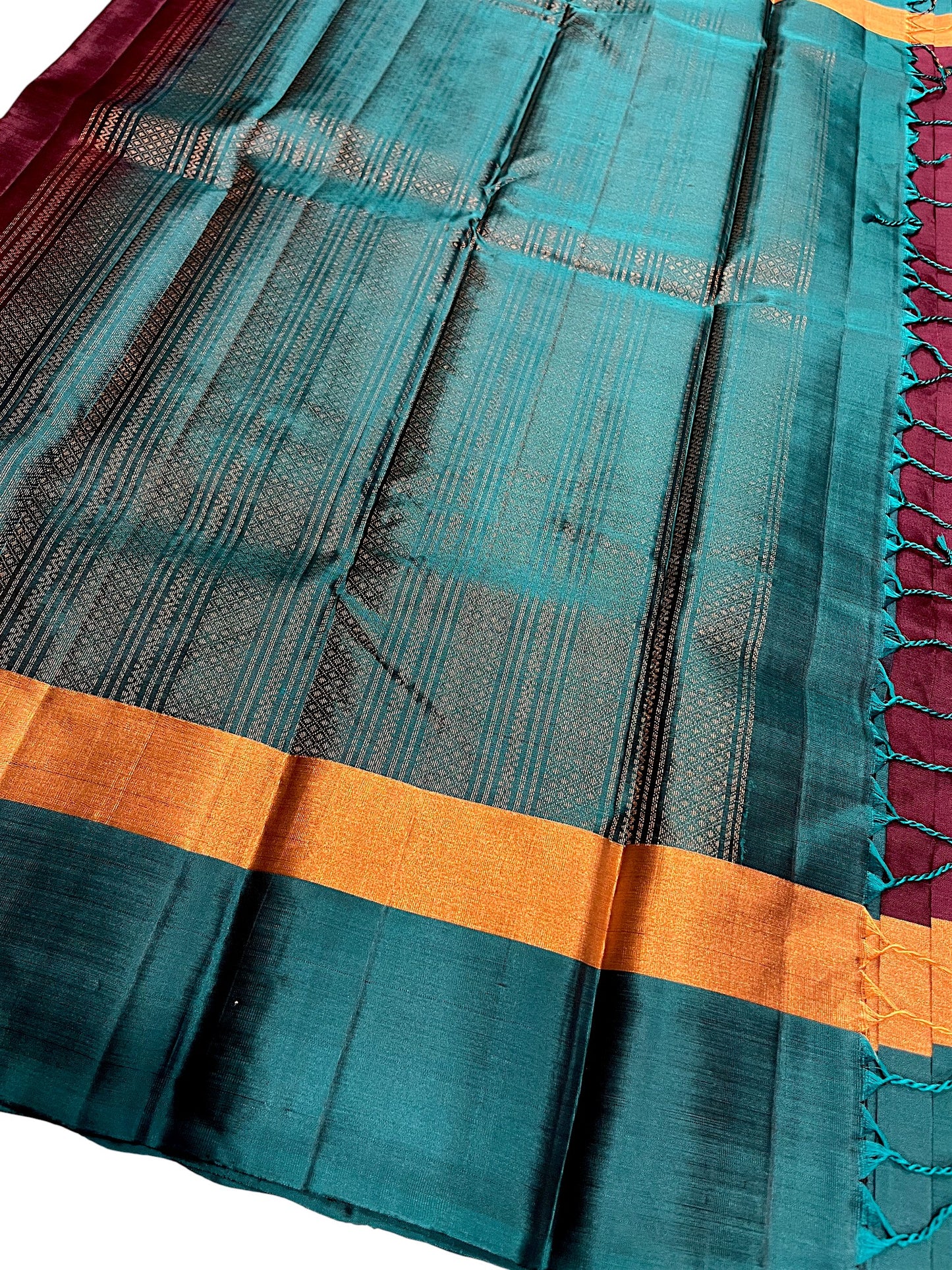 Southloom Pure Handloom Kanchipuram Silk Saree with Butta Work (Violet & Blue)