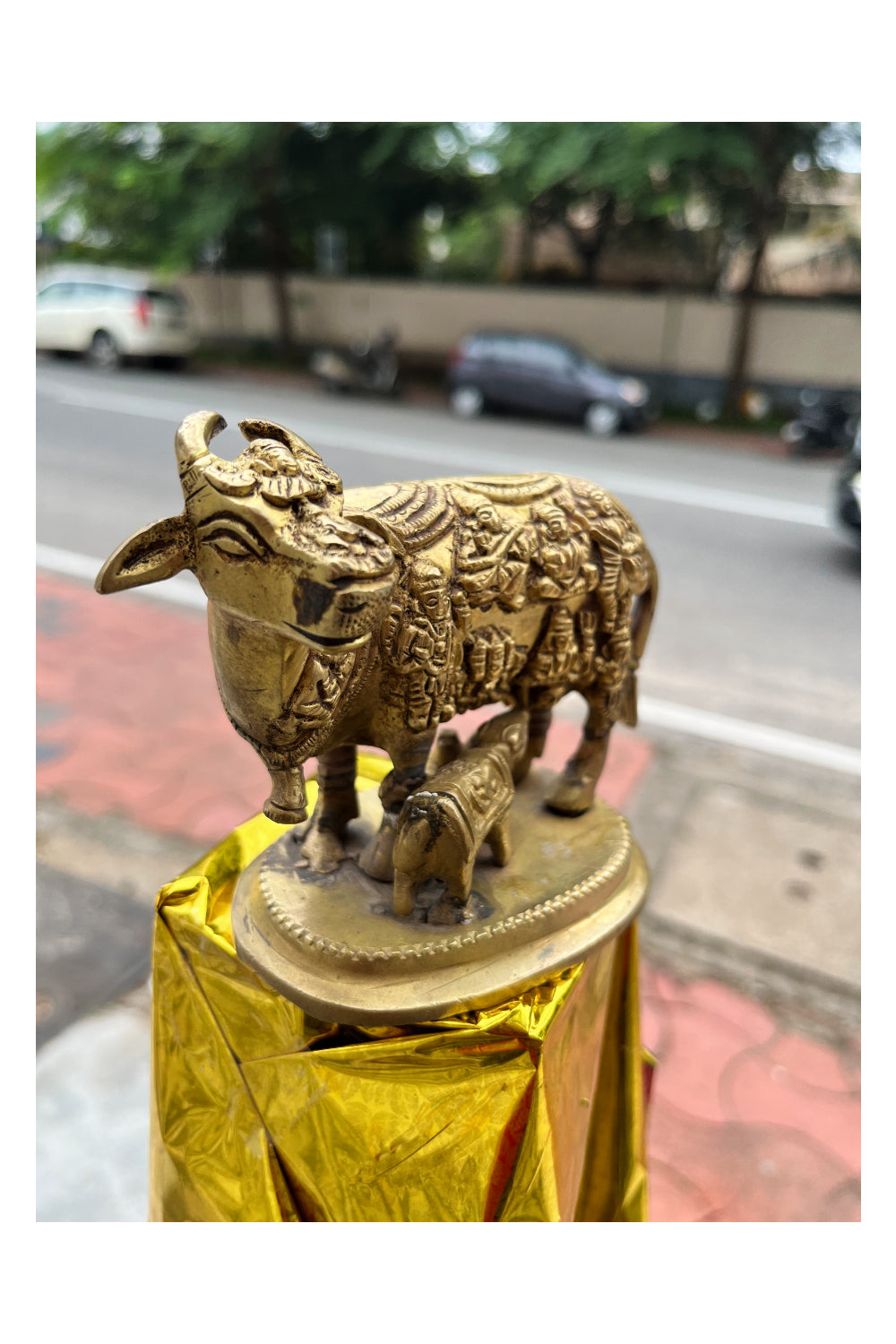 Southloom Solid Brass Handmade Nandi Handicraft