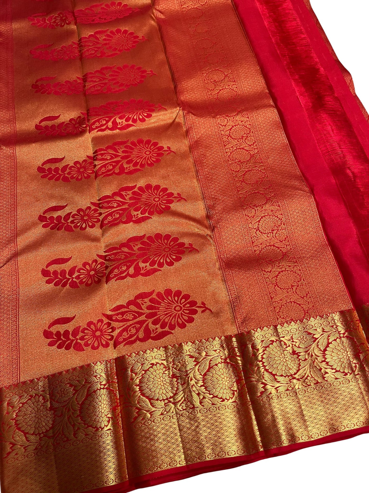 Southloom Pure Handloom Bridal Kanchipuram Silk Saree with Korvai Work (Red)
