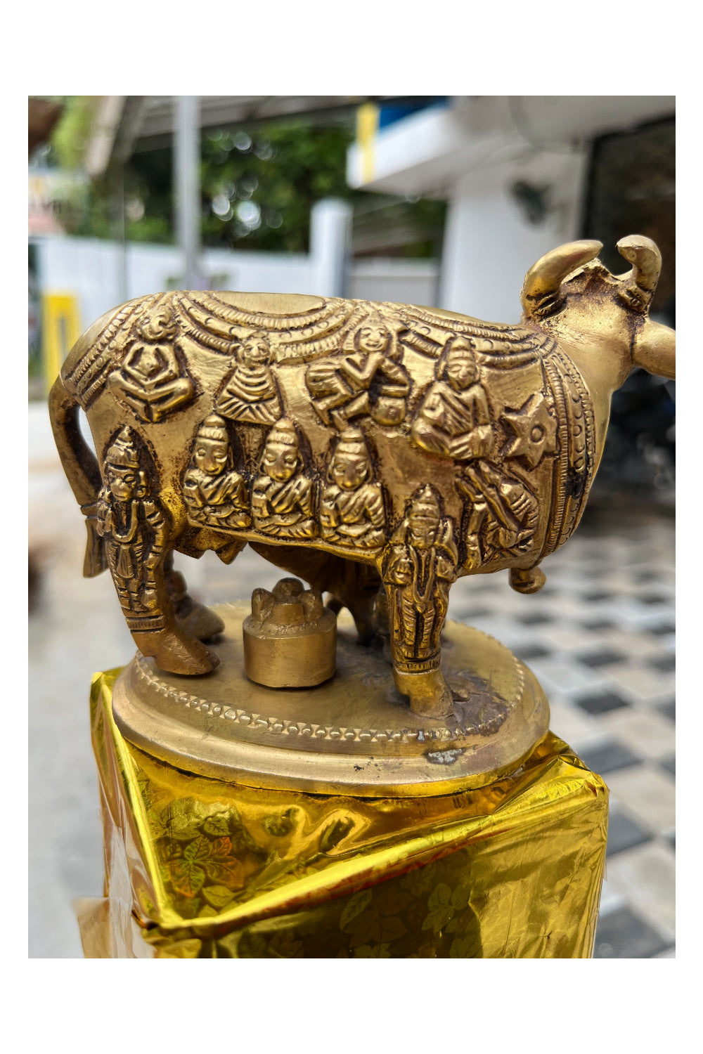 Southloom Solid Brass Handmade Nandi Handicraft