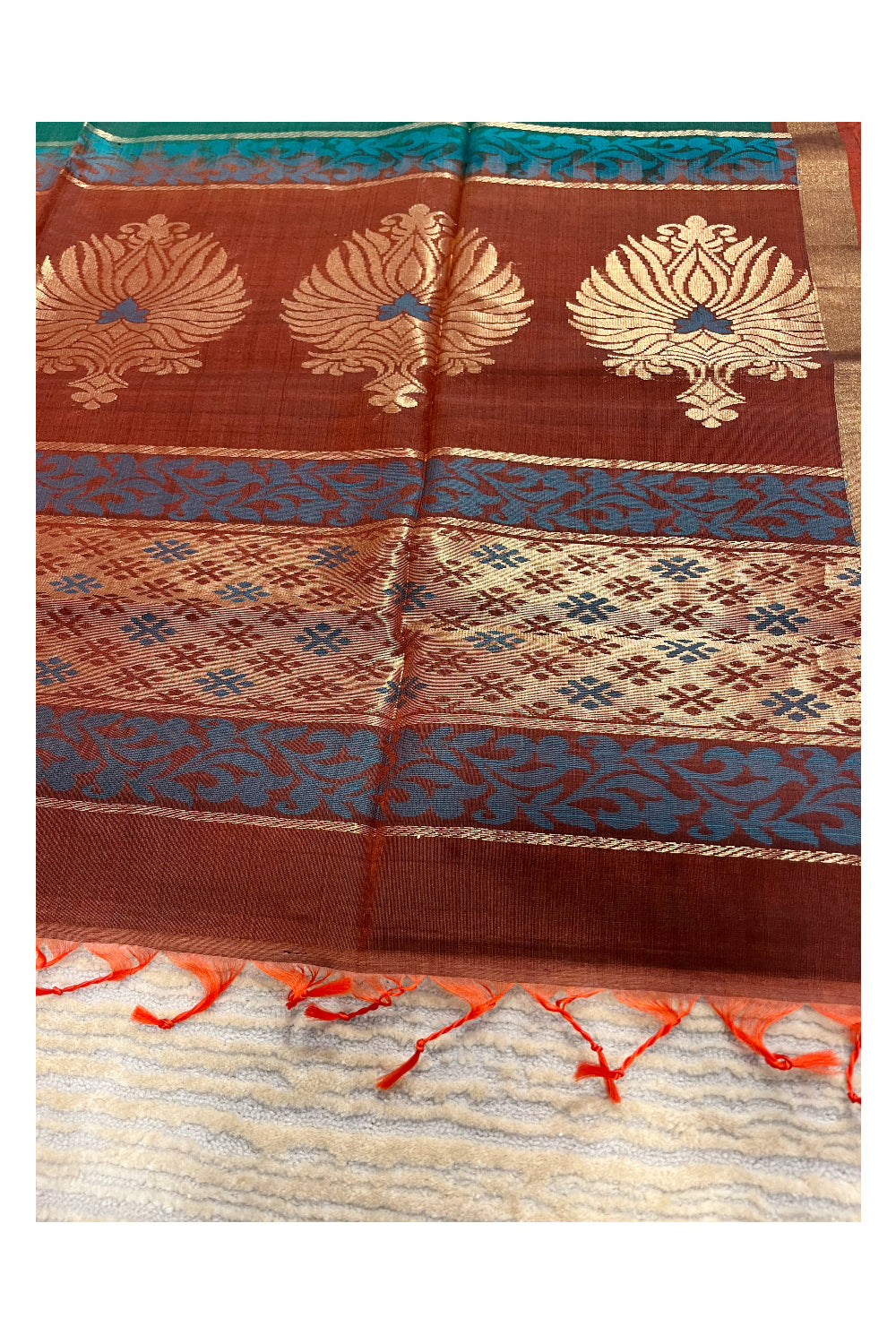 Southloom Pure Handloom Cotton Silk Saree With Handwoven Work Across Body and Blouse in Green And Maroon