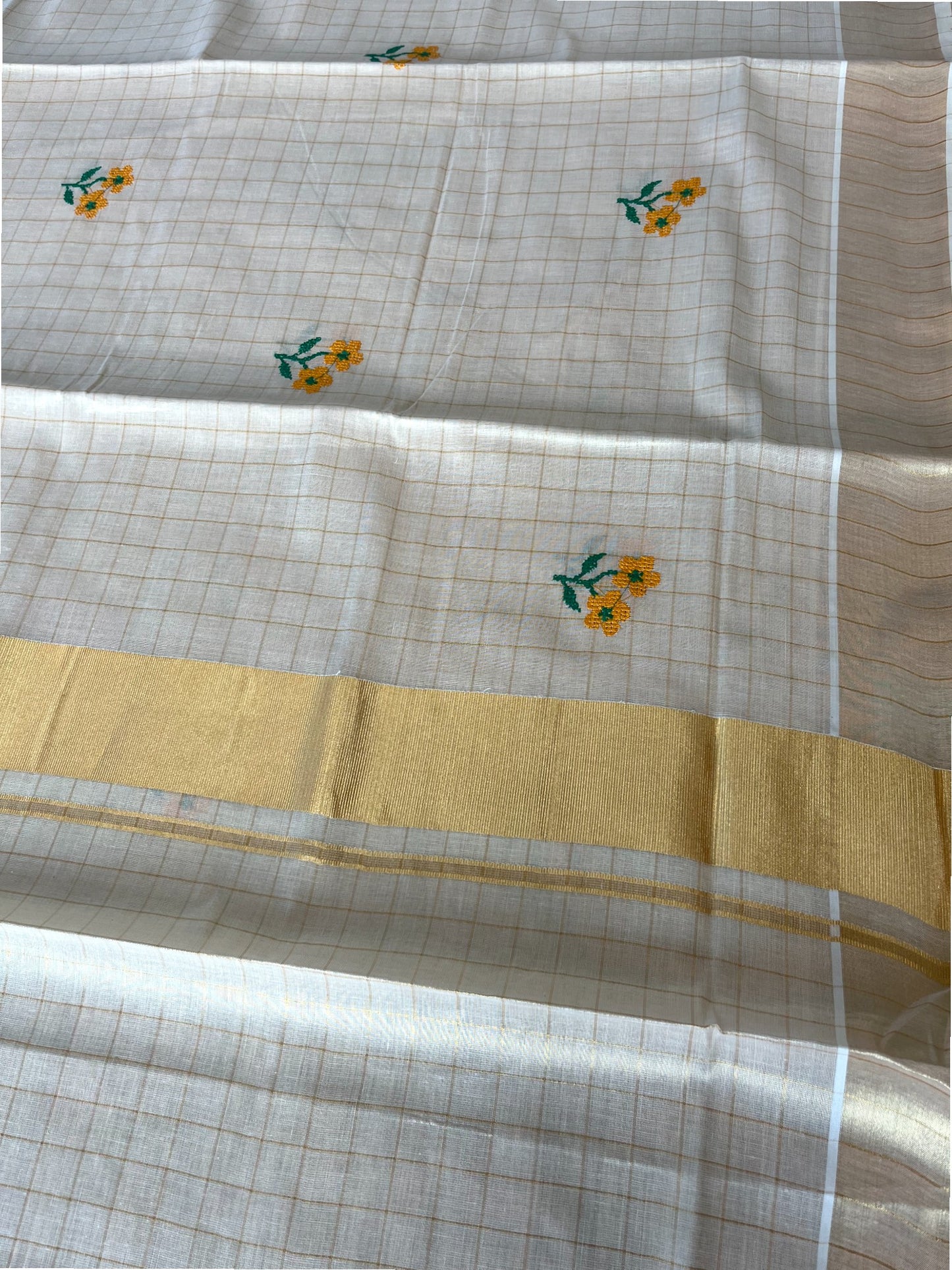 Southloom Kerala Tissue Kasavu Check Saree With Floral Embroidery Work