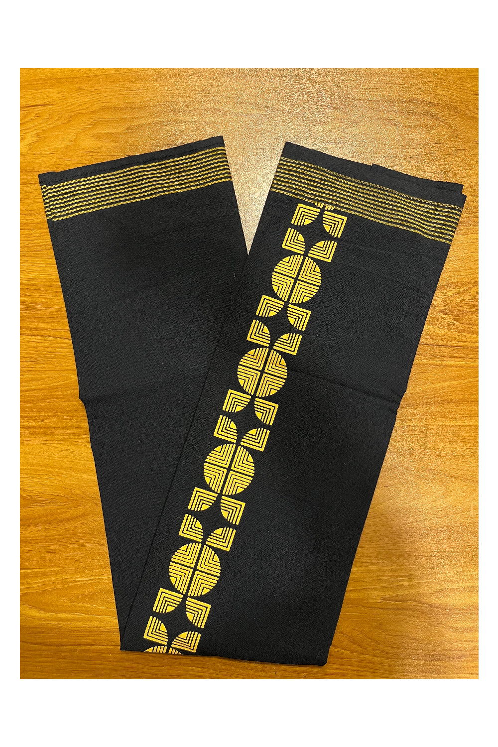 Southloom Black Printed Single Mundu / Otta Mundu / Lungi (South Indian Kerala Dhoti)