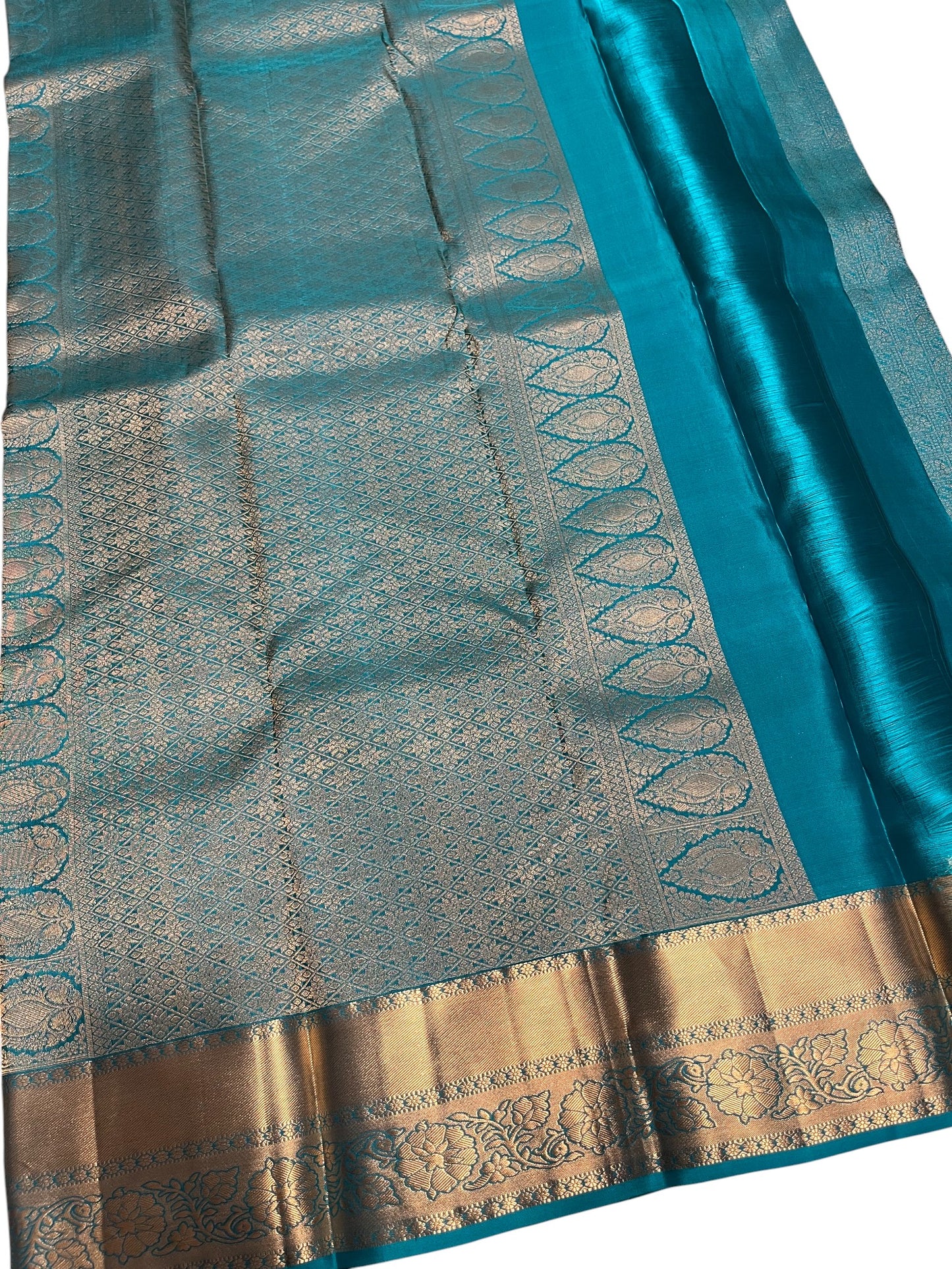 Southloom Pure Handloom Bridal Kanchipuram Silk Saree with Korvai Work (Blue)