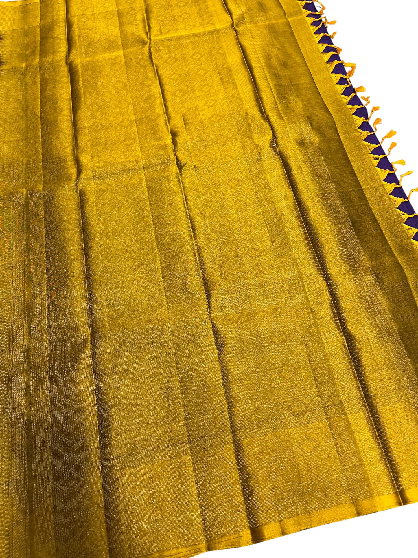 Southloom Pure Handloom Kanchipuram Silk Saree with Butta Work (Gold & Violet)