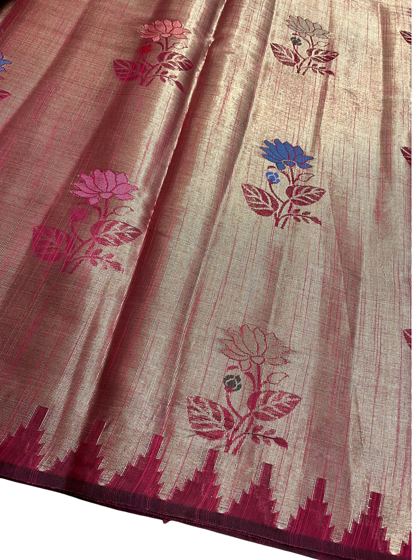 Southloom Banarasi Silk Saree with Woven Work on Body and Borders (Magenta)