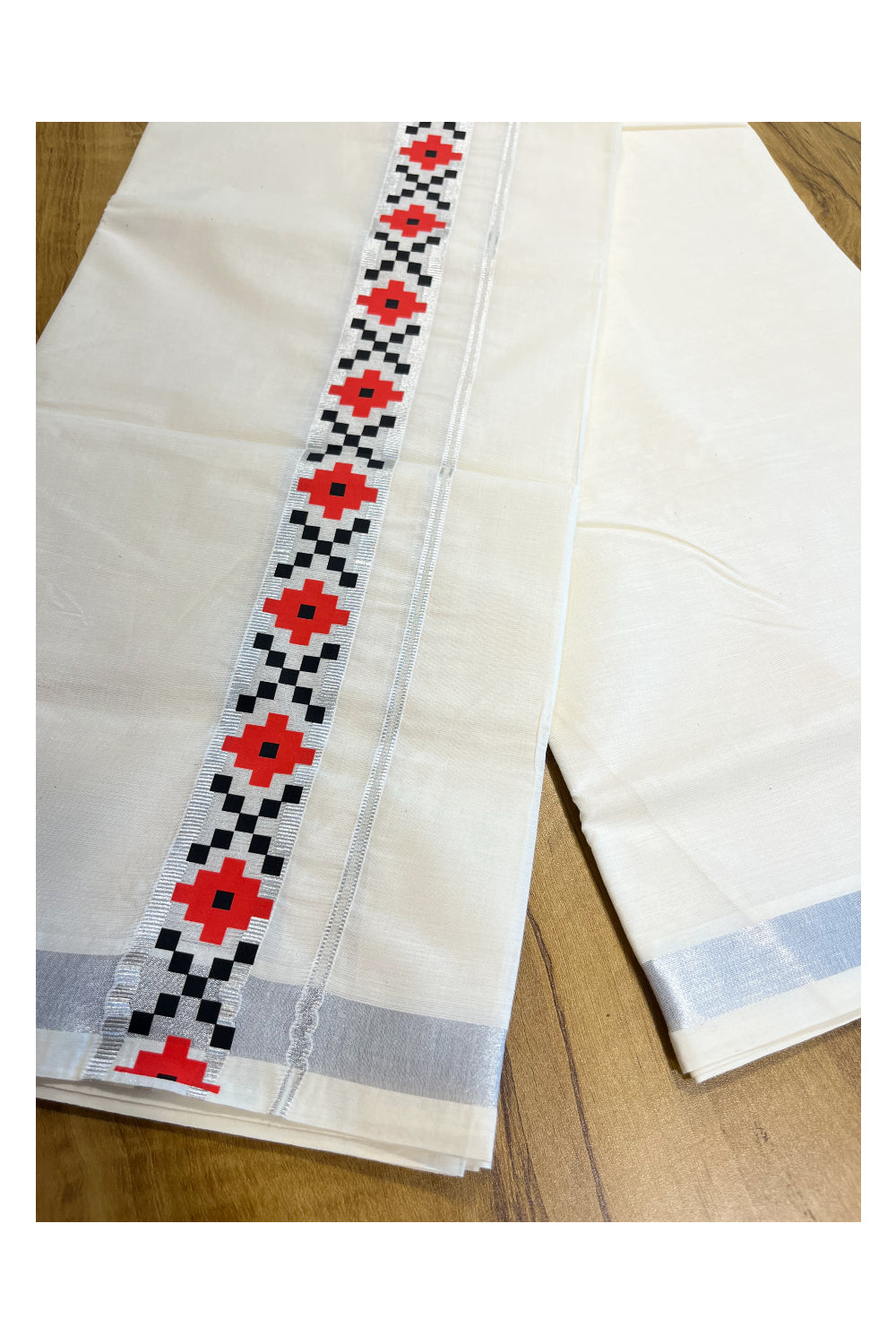 Southloom Pure Cotton Silver Kasavu Mundu with Trendy Print