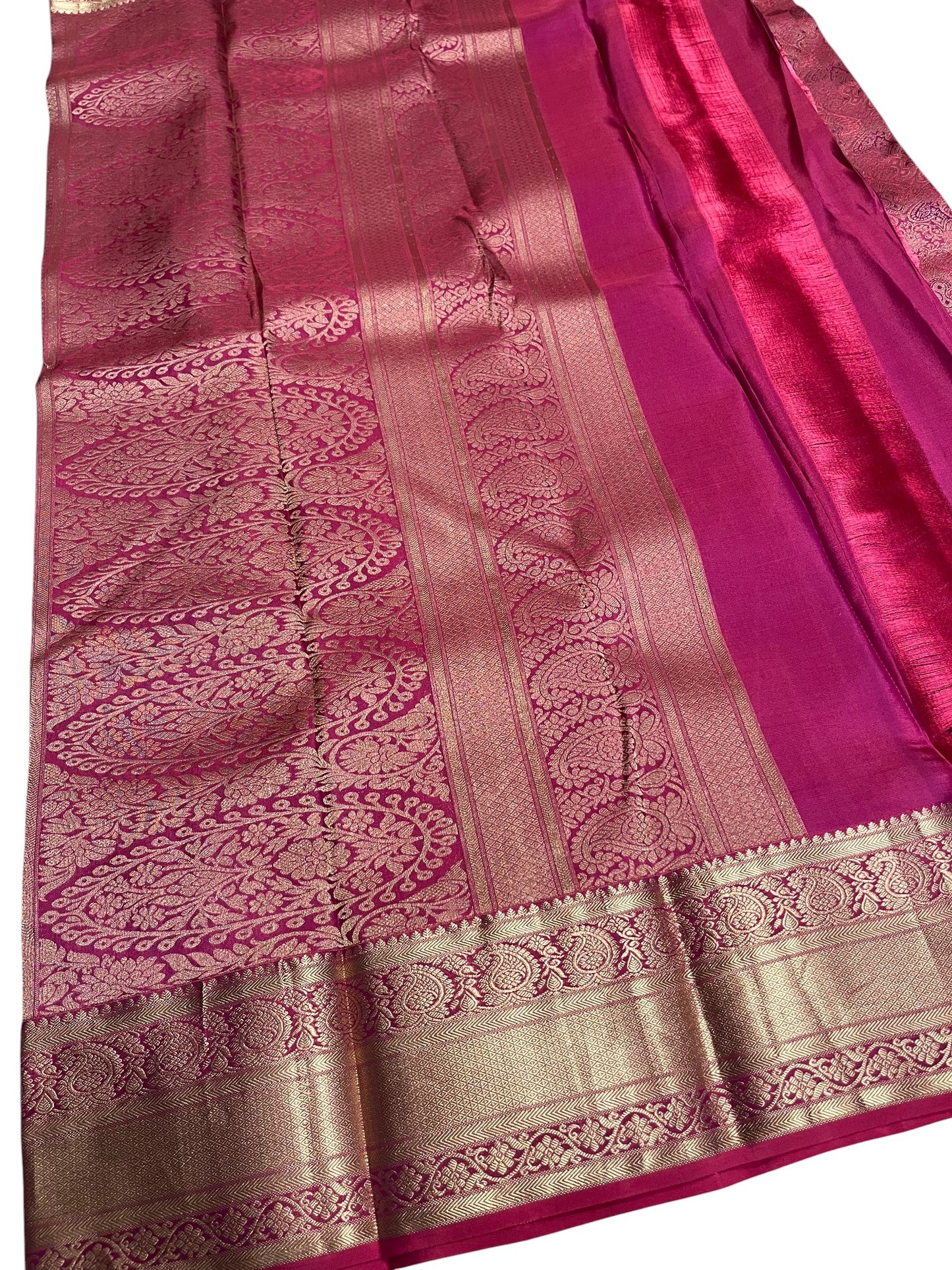 Southloom Pure Handloom Bridal Kanchipuram Silk Saree with Korvai Work (Magenta)