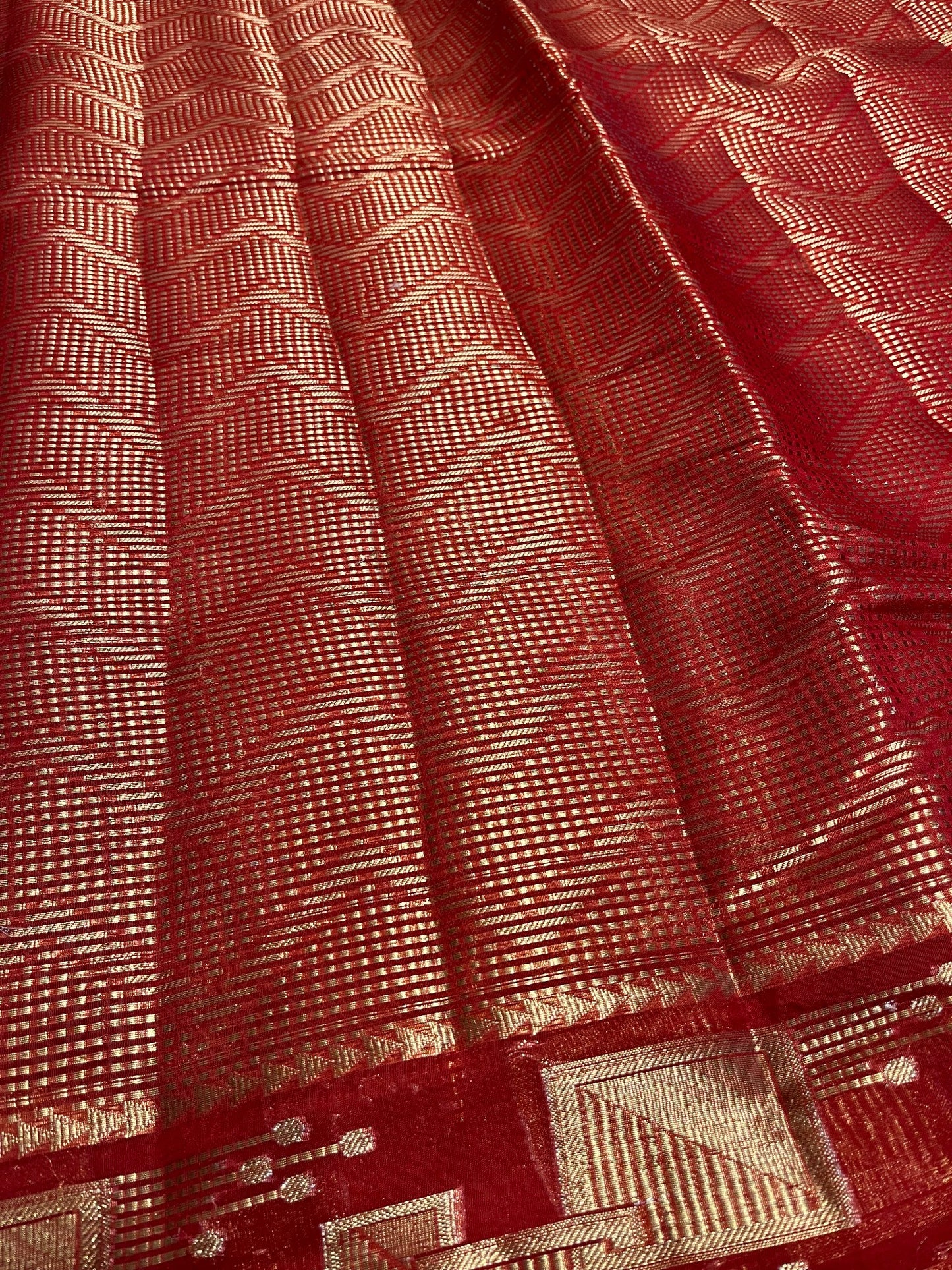 Southloom Georgete Banarasi Silk Saree with Woven Work on Body and Borders