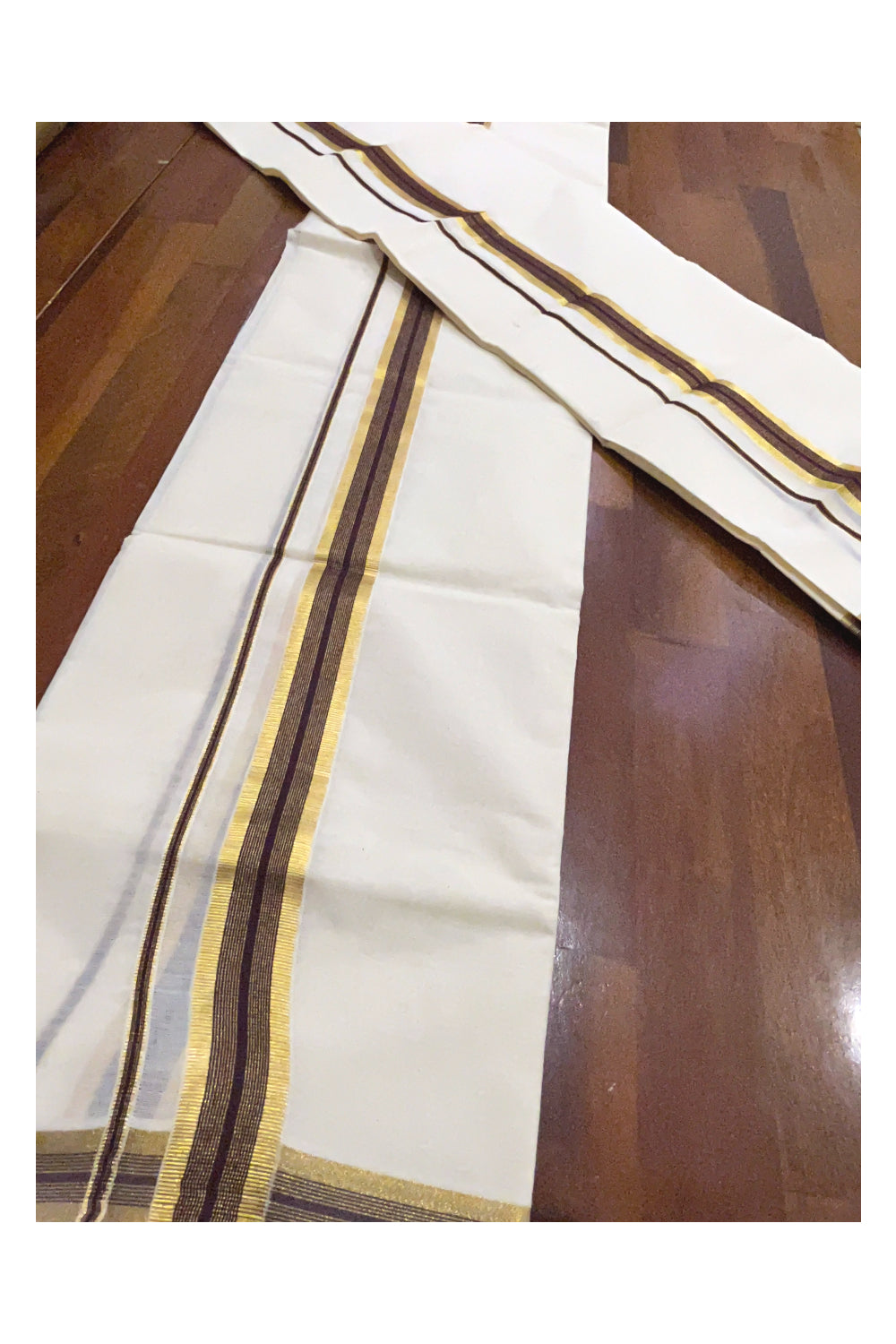Pure Cotton Kerala Single Set Mundu (Mundum Neriyathum) with Brown and Kasavu Border 2.80 Mtrs (Onam Set Mundu 2023)