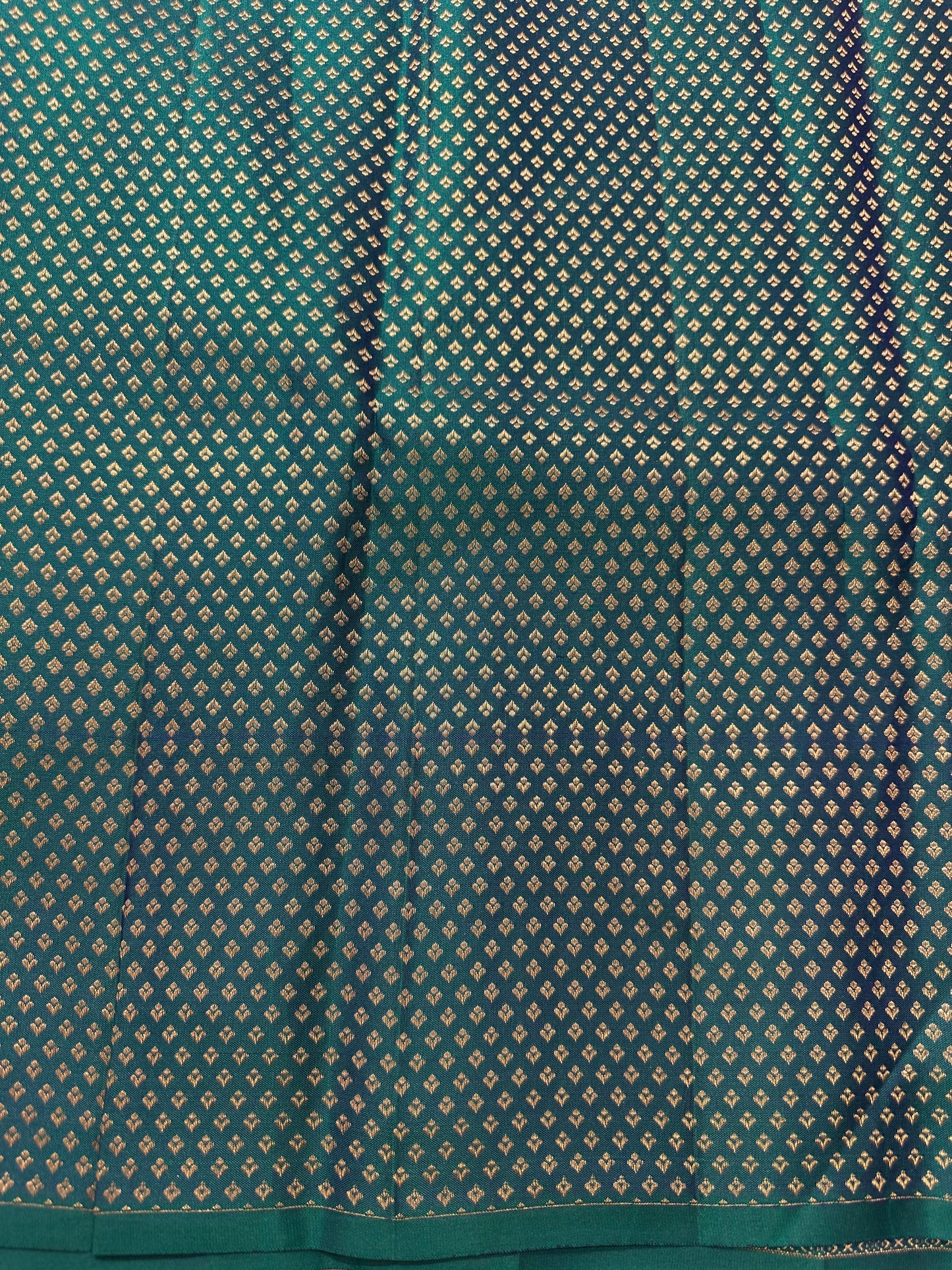 Southloom Pure Handloom Bridal Kanchipuram Silk Saree with Peacock Design (Peacock Green & Blue) SL623