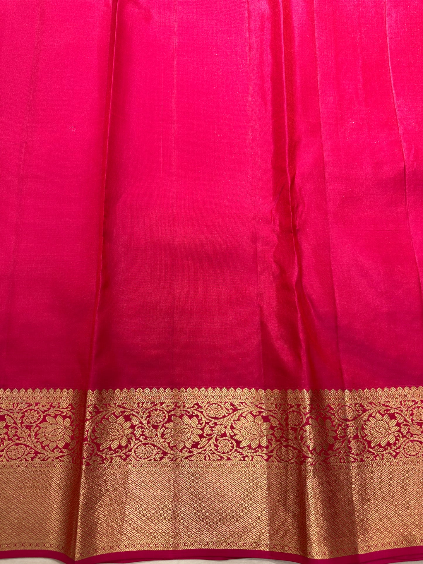 Southloom Pure Handloom Bridal Kanchipuram Brocade Silk Saree (Magenta) SL623