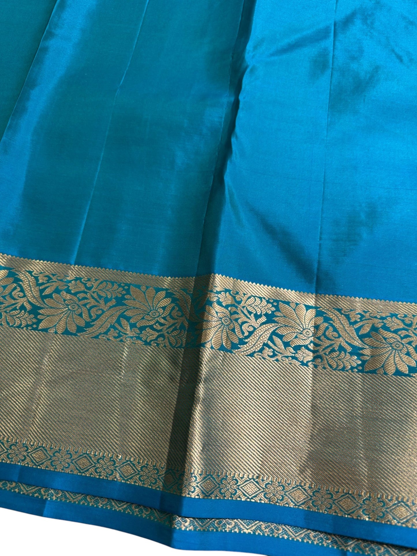 Southloom Pure Handloom Bridal Kanchipuram Brocade Silk Saree (Blue) SL623