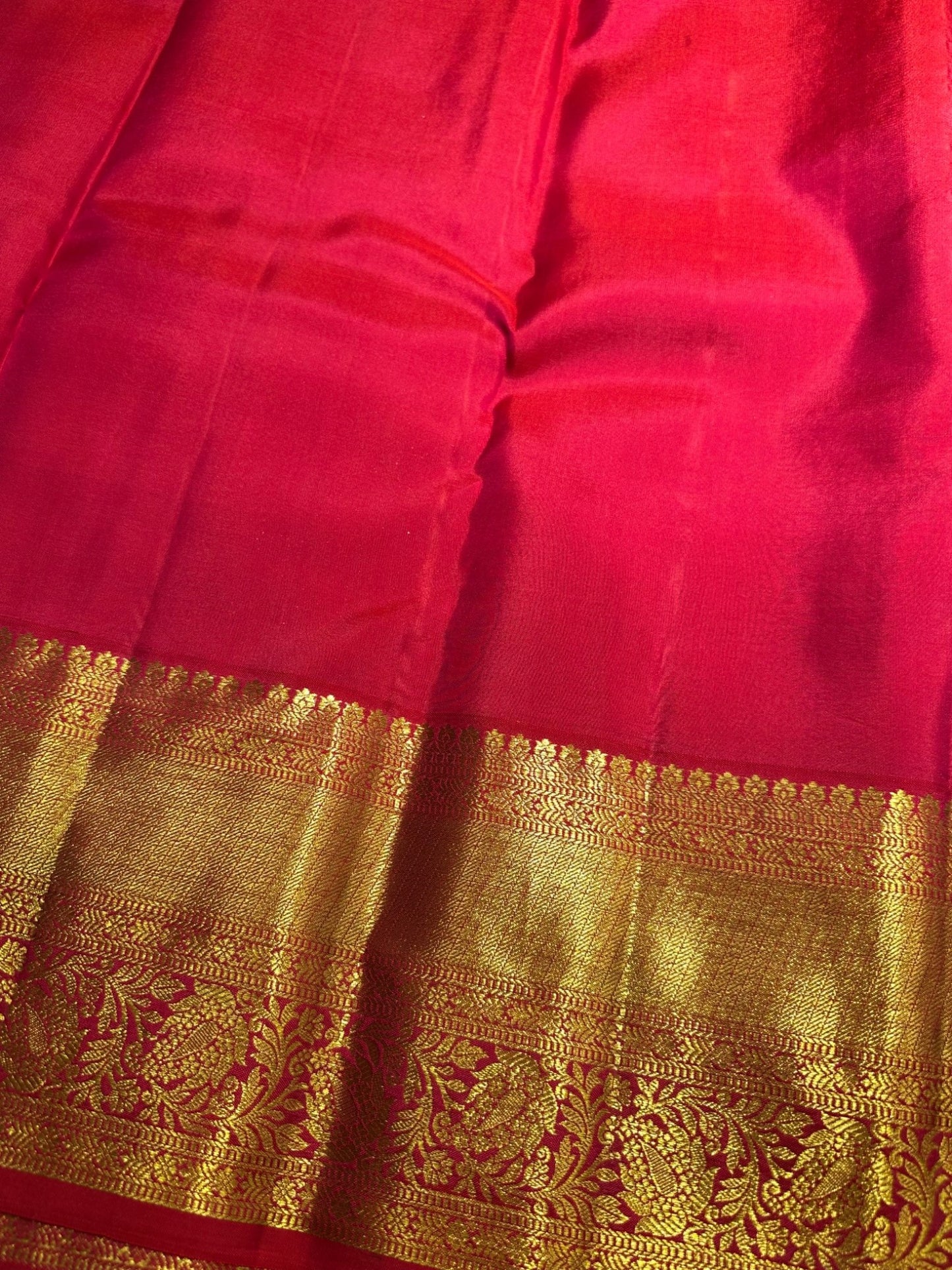 Southloom Pure Handloom Bridal Kanchipuram Brocade Silk Saree (Red) SL623