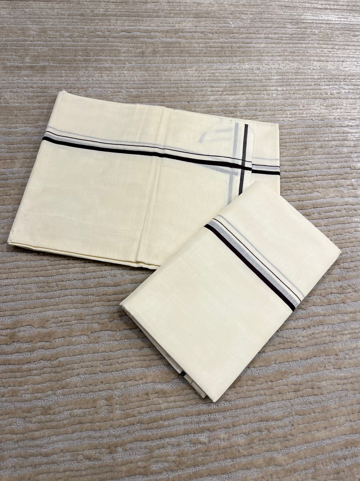 Kerala Cotton Mundum Neriyathum Single (Set Mundu) with Brown Puliyilakkara (Onam Set Mundu 2025)