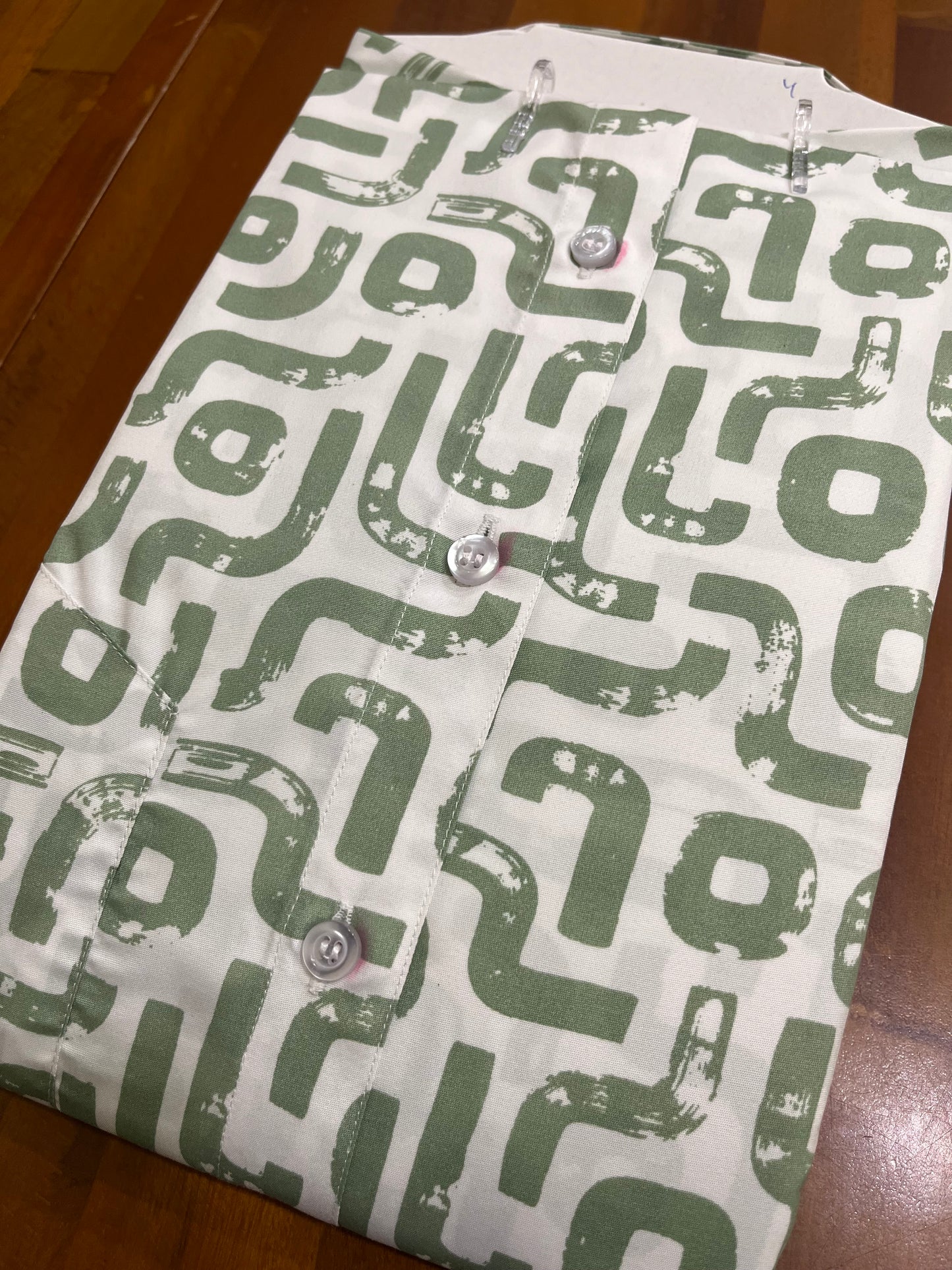 Pure Cotton White with Green Printed Shirt SLSHIRT 42 FS