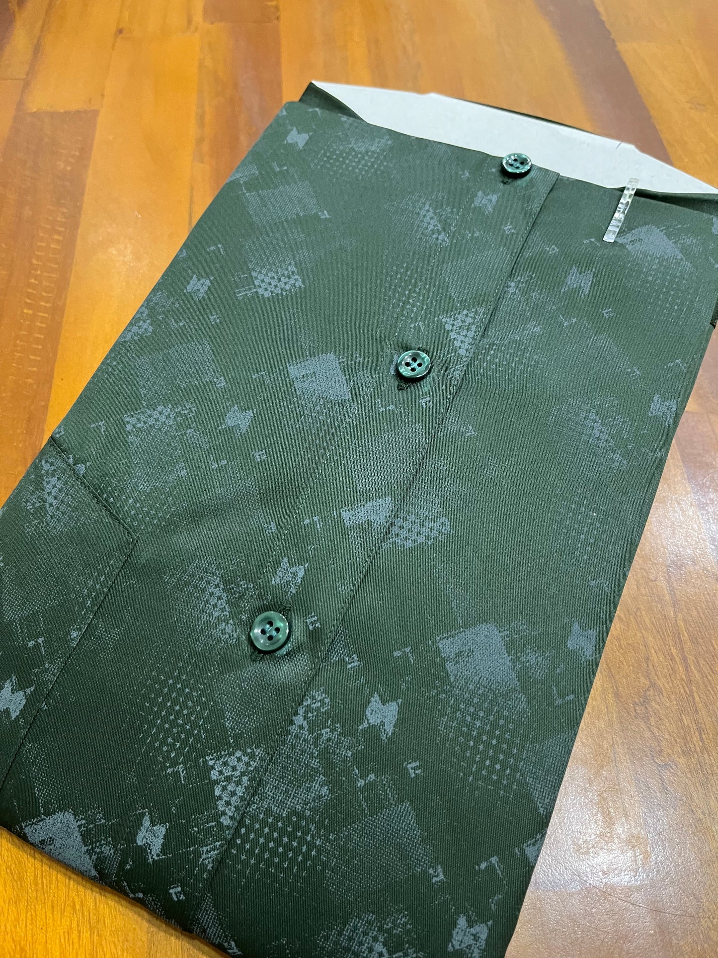 Pure Cotton Green Printed Shirt SLSHIRT 46 HS