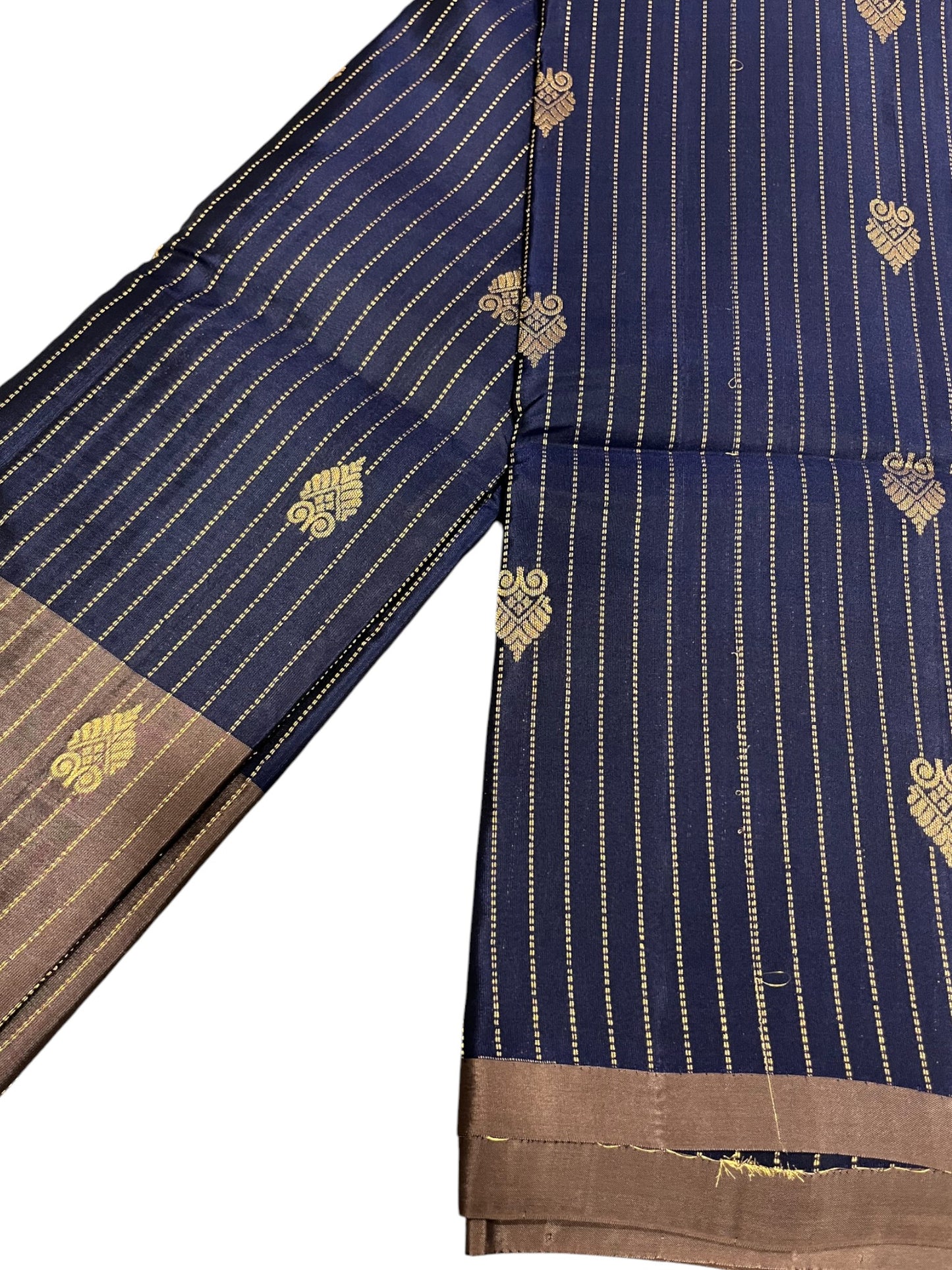 Southloom Pure Handloom Kanchipuram Silk Saree with Butta Work