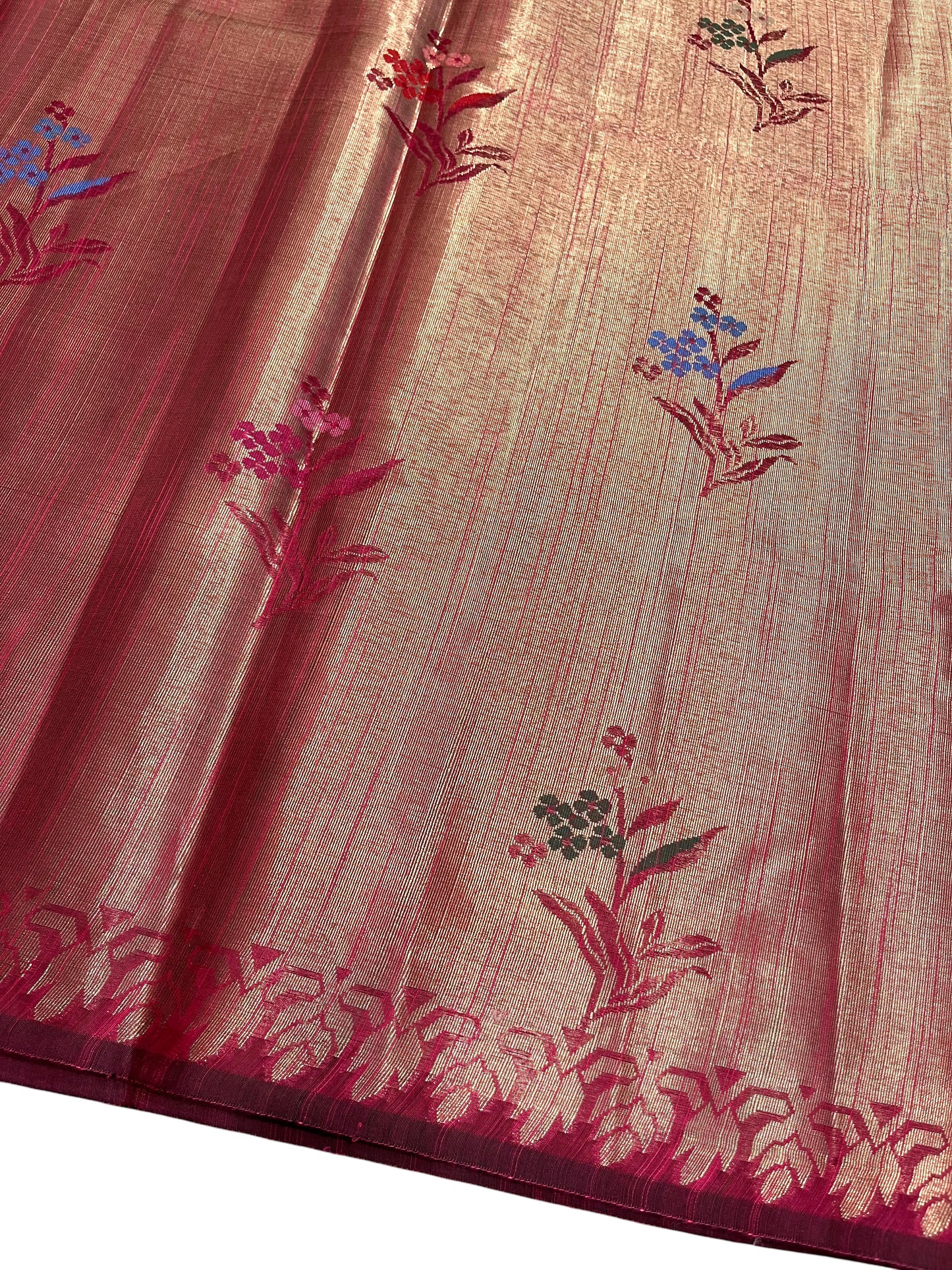 Southloom Banarasi Silk Saree with Woven Work on Body and Borders (Magenta)