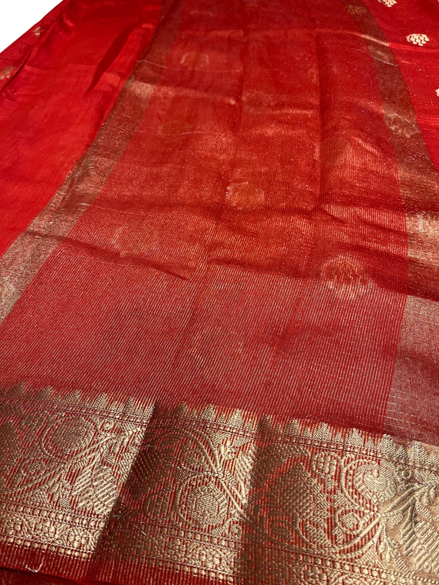 Southloom Georgete Banarasi Silk Saree with Woven Work on Body and Borders