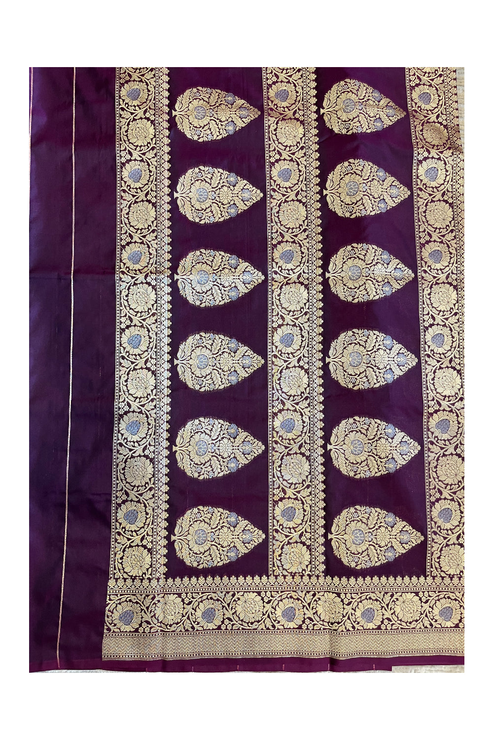 Southloom Banarasi Georgette Woven Work Saree in Green and Magenta