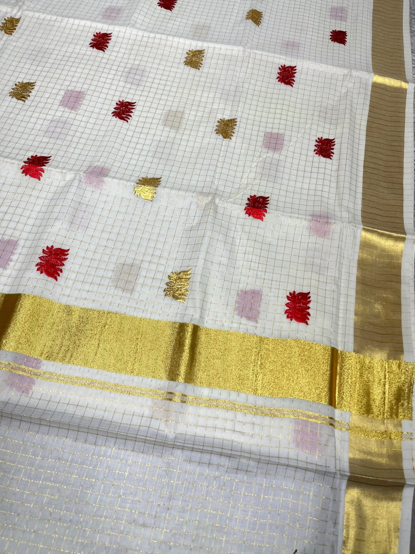 Southloom Cotton Kerala Kasavu Check Saree with Lotus Embroidery Design in Red