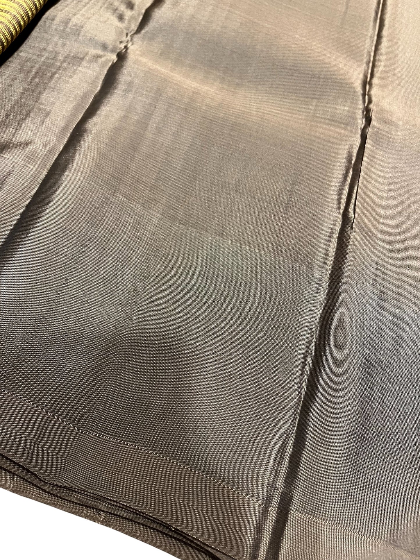 Southloom Pure Handloom Kanchipuram Silk Saree with Butta Work