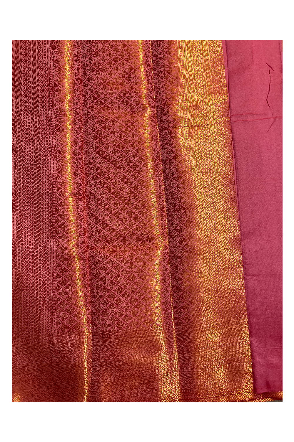 Southloom Banarasi Silk Brocade Bridal Saree WIth Woven Borders And Blouse Piece in Gold And Pink