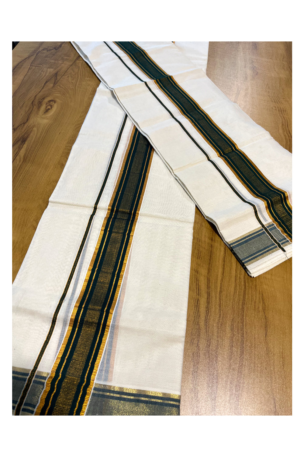 Kerala Cotton Set Mundu (Mundum Neriyathum) with Kasavu and Green Border