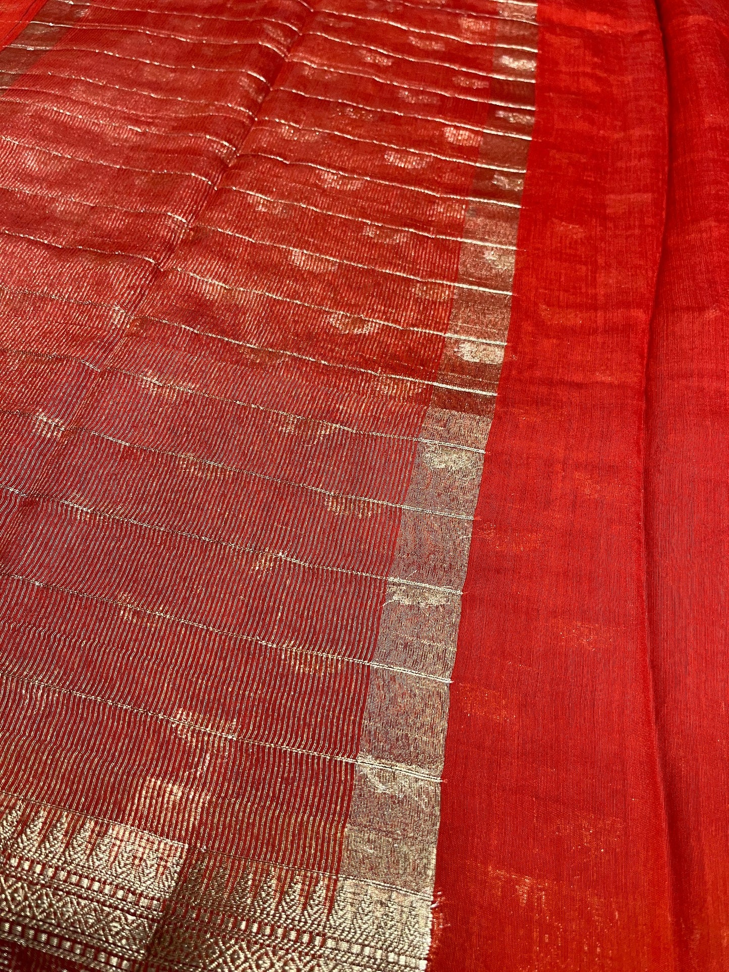 Southloom Georgete Banarasi Silk Saree with Woven Work on Body and Borders