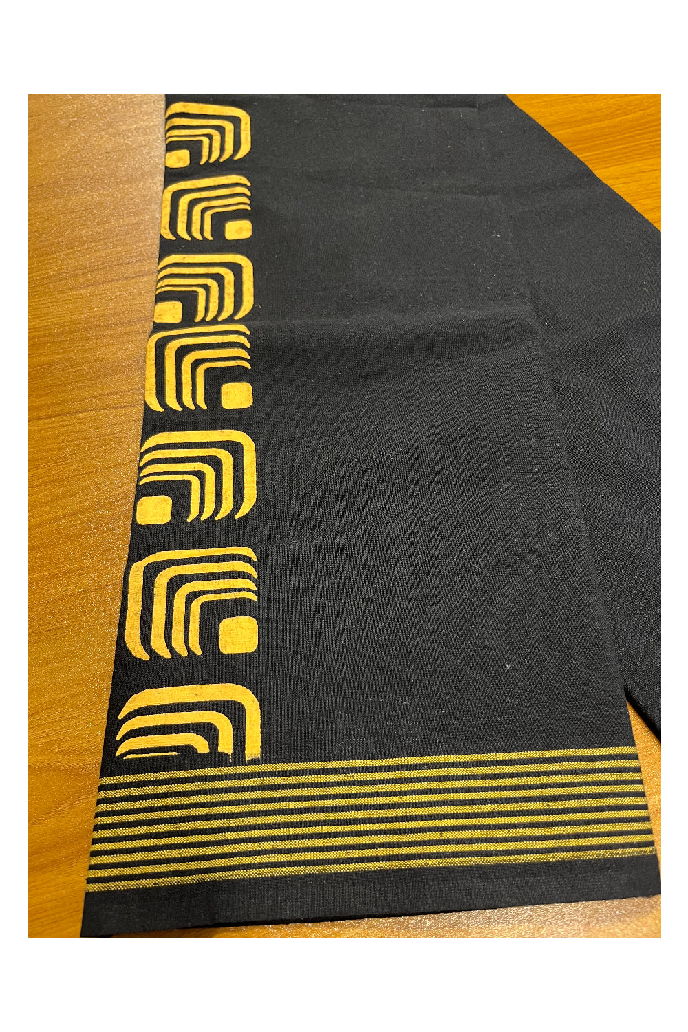 Southloom Black Printed Single Mundu / Otta Mundu / Lungi (South Indian Kerala Dhoti)